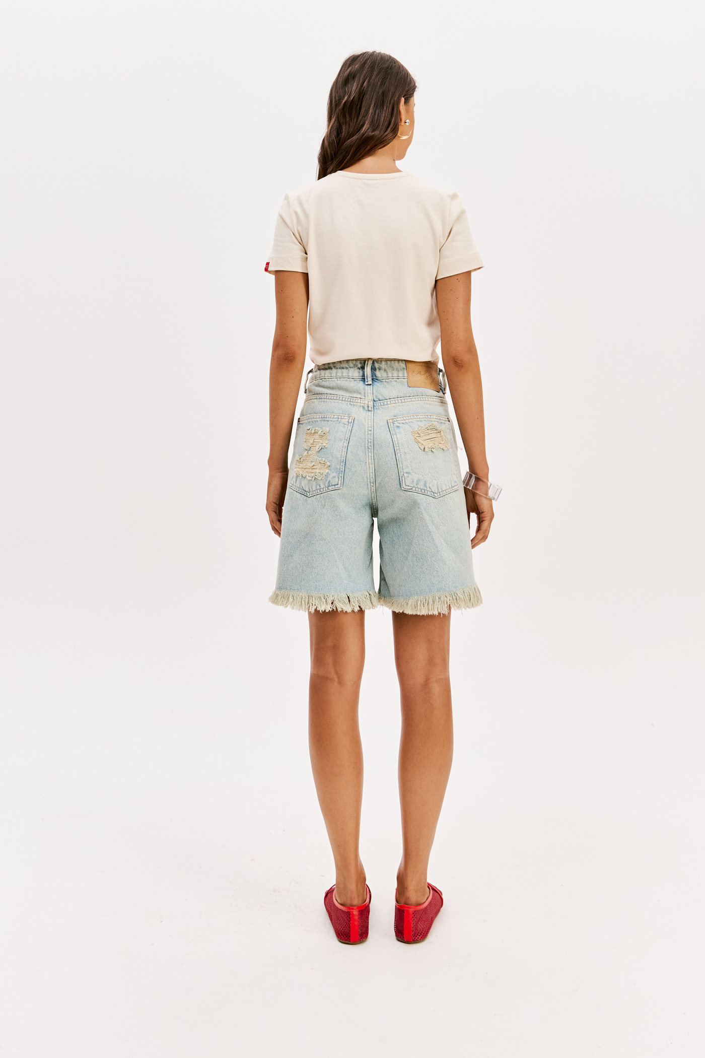 Calções Compridos Ganga Clara - Lança Perfume 4