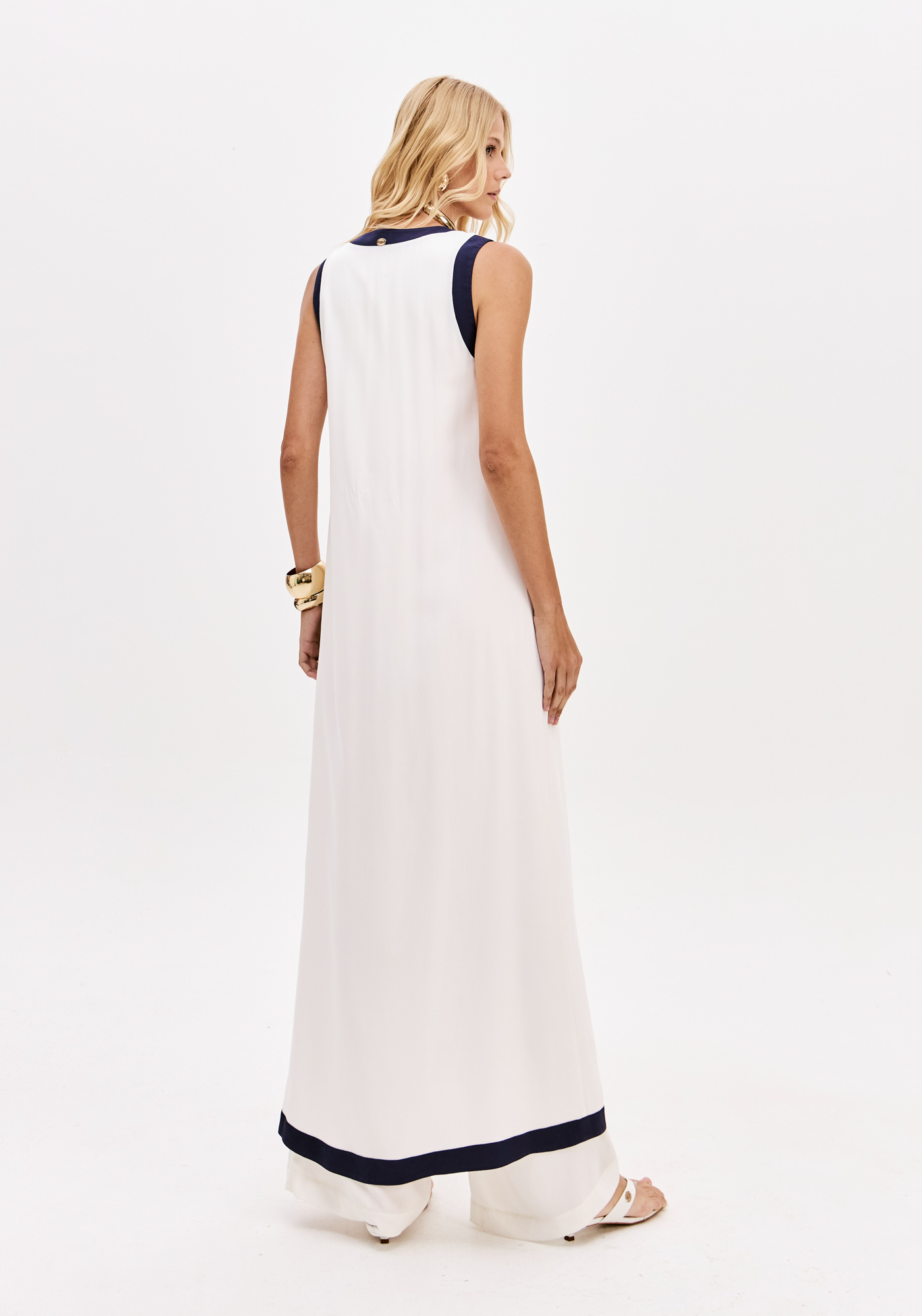 Macacão Comprido Azul e Barnco - Lança Perfume 2