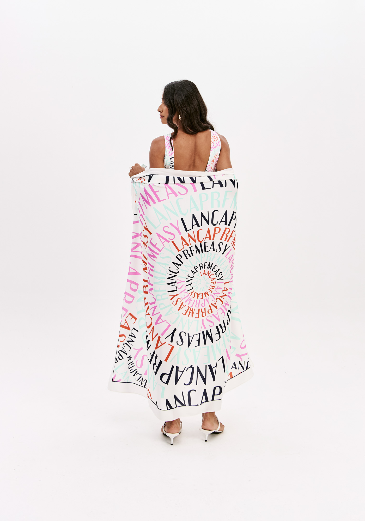 Lenço Pareu FRACTAL NAME Branco Multi - Lança Perfume  3