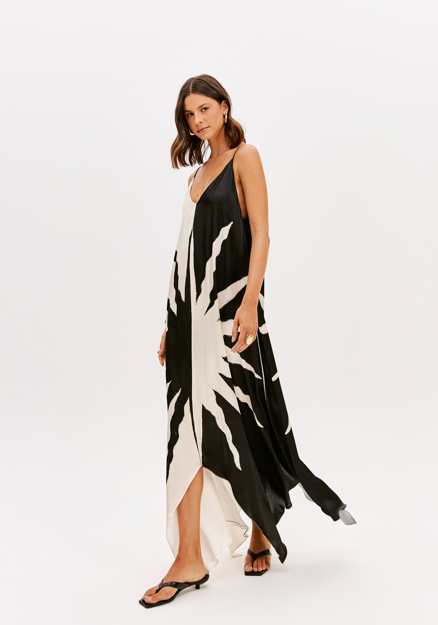 Vestido Comprido MARSELHA Preto e Branco - Lança Perfume 1