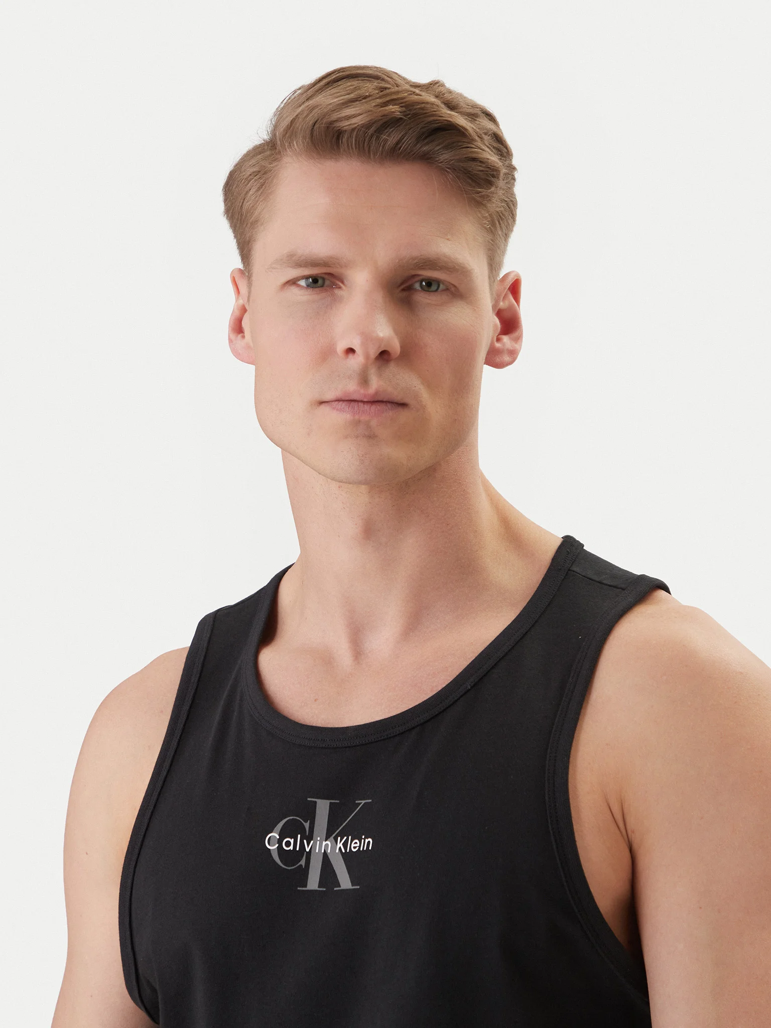 Top de Cavas Preto - Calvin Klein 3