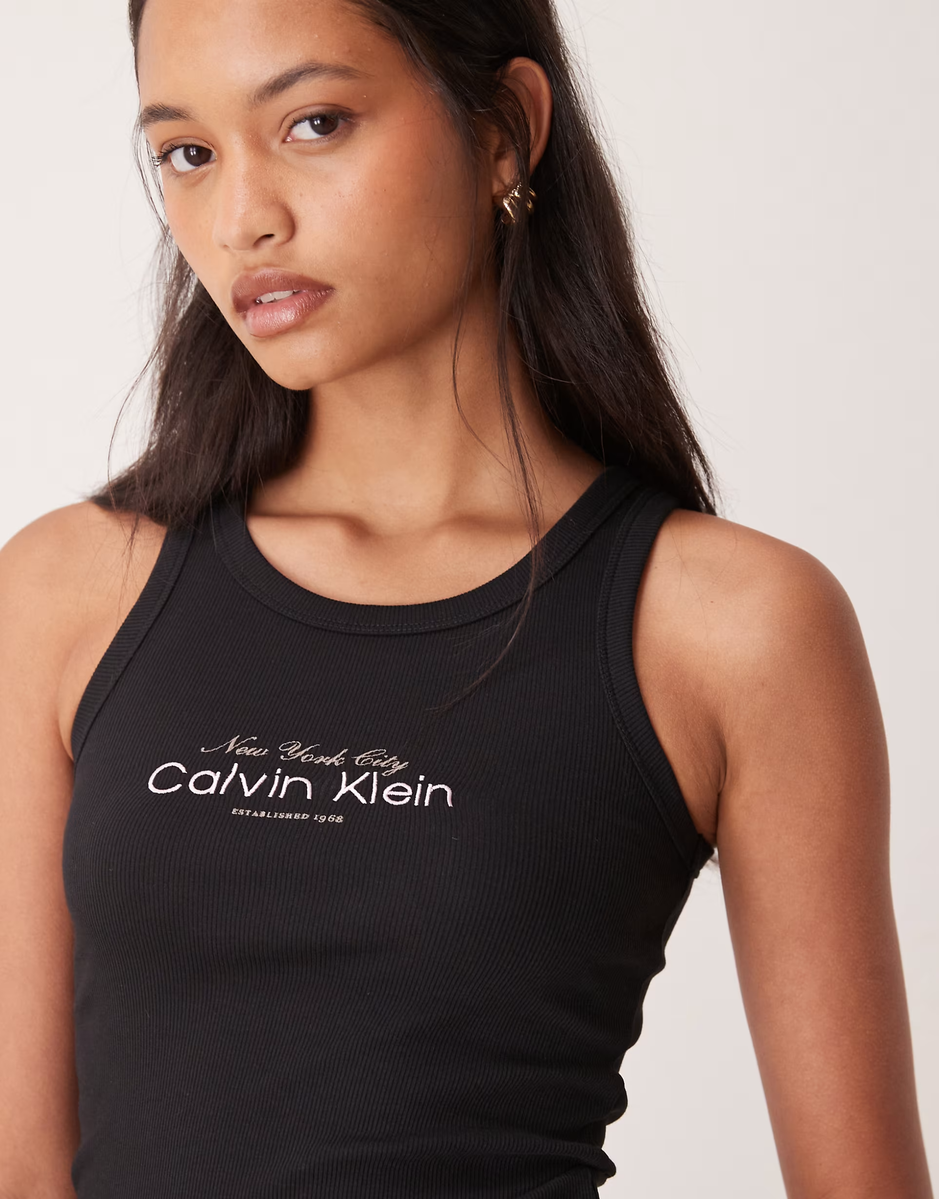 Top de Cavas Canelado New York Preto - Calvin Klein 3