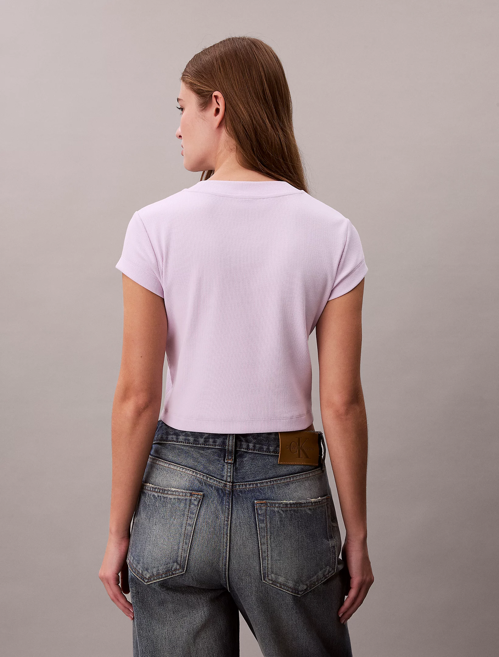 T-shirt Curta Canelada Lilás - Calvin Klein  5