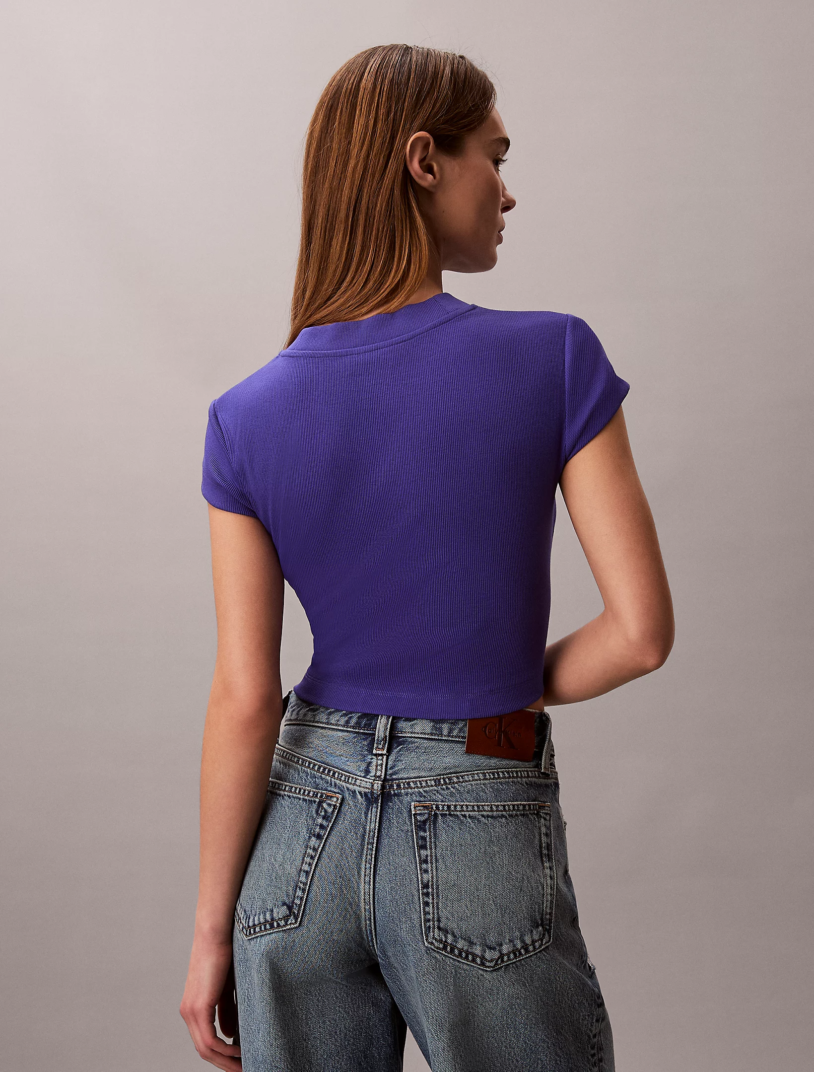 T-shirt Curta Canelada Roxo  - Calvin Klein 3