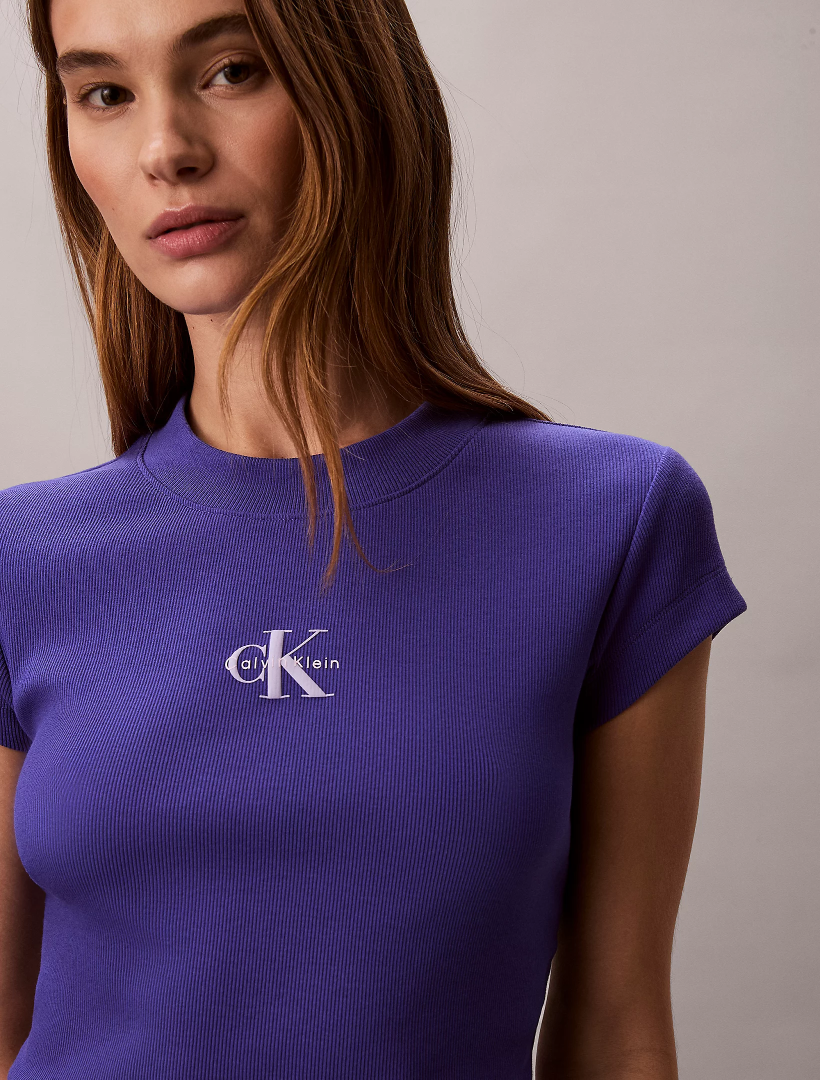 T-shirt Curta Canelada Roxo  - Calvin Klein 4