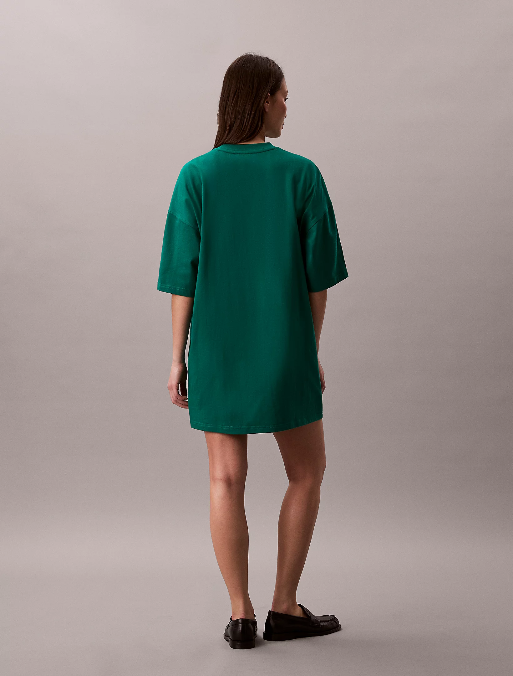 Vestido T-shirt Overside Verde - Calvin Klein 3