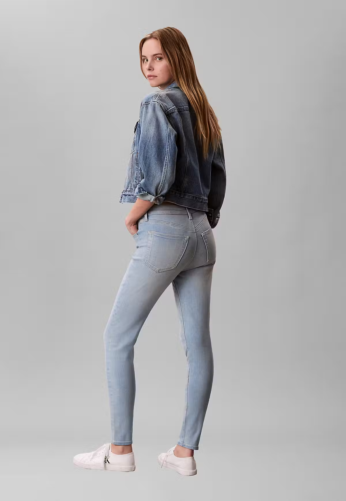 Skinny Básica Ganga Clara - Calvin Klein   3