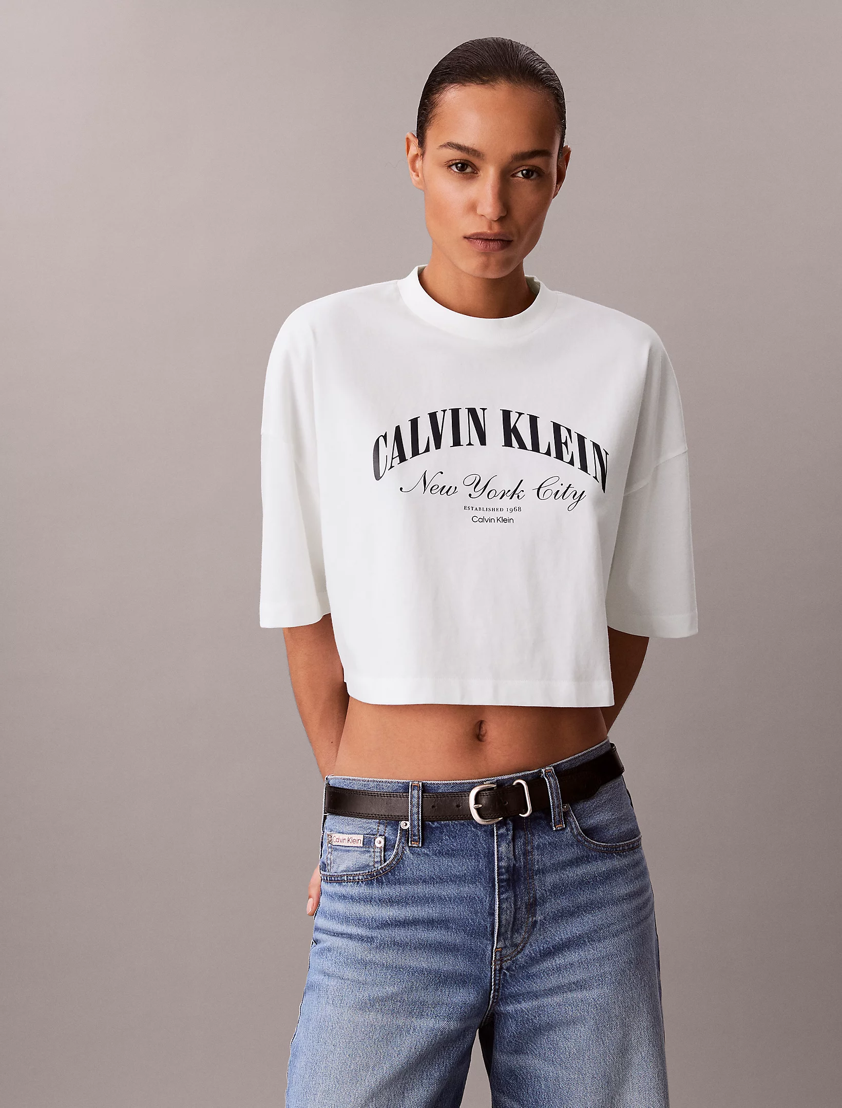 T-shirt Oversize e Curta Branco - Calvin Klein 2
