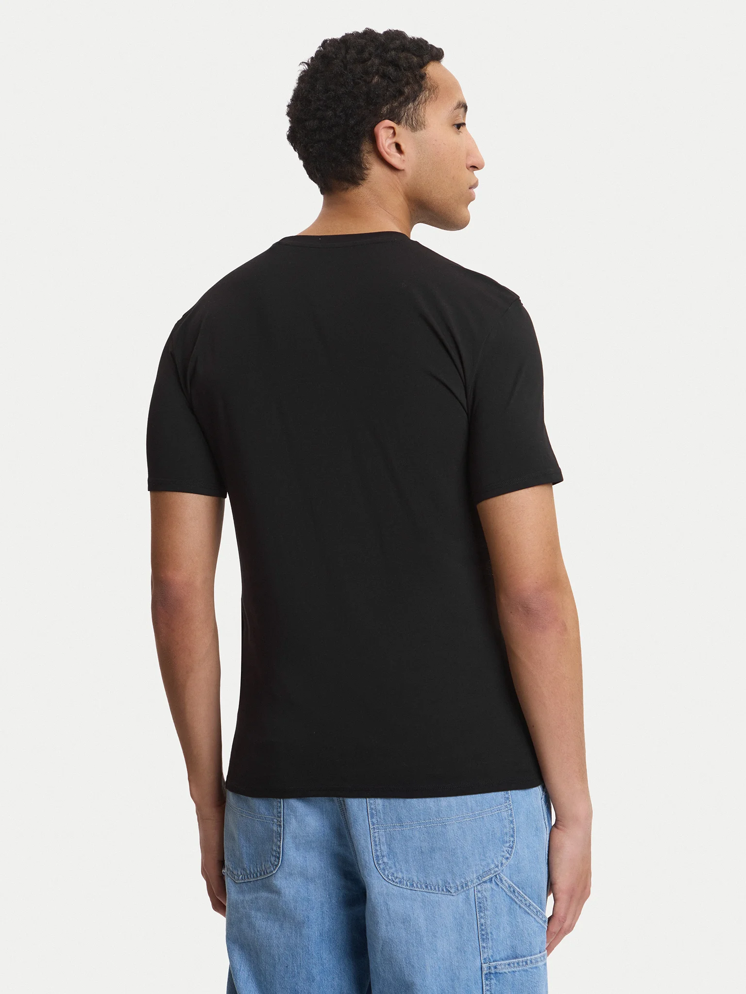 T-shirt Triângulo Colorido Preto - Guess 3