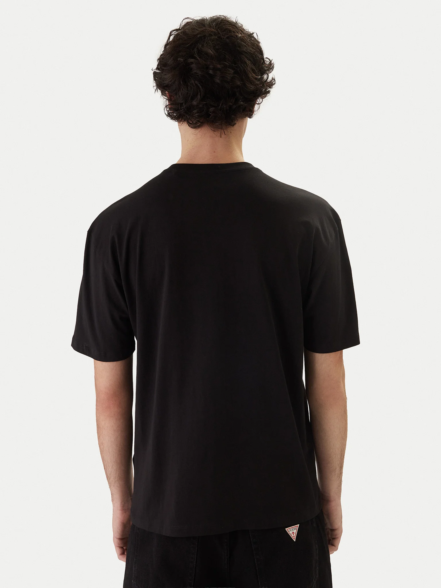 T-shirt Regular Mini Triângulo Preto - Guess 2