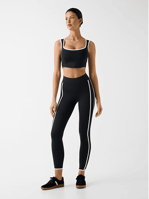 Top SARAH com Faixa Preto - Guess