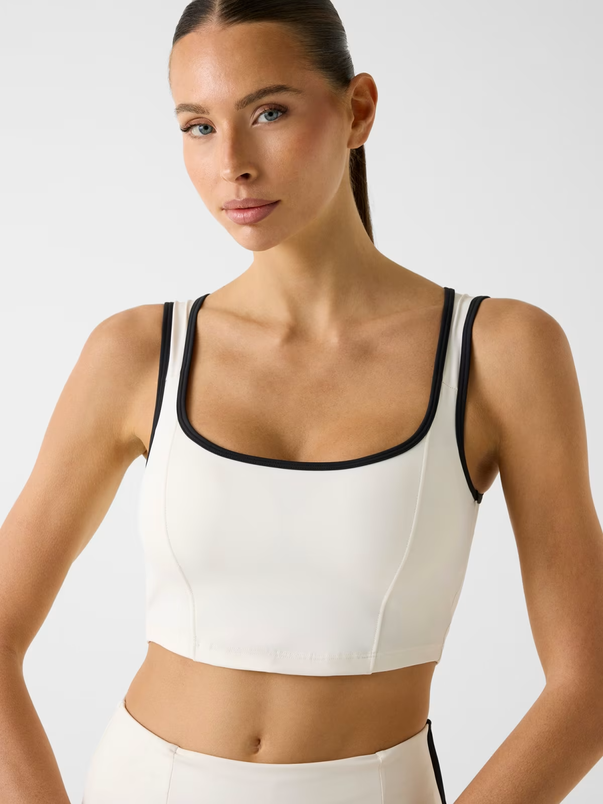 Top SARAH com Faixa Branco - Guess 1