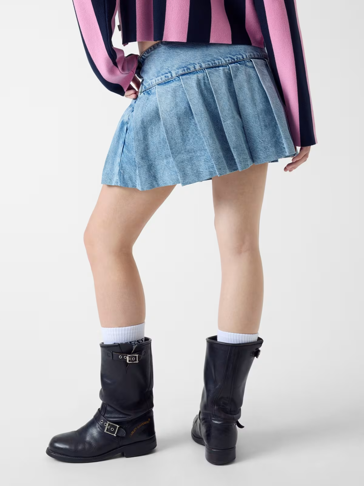 Saia Curta Pregas Ganga - Guess Jeans  5