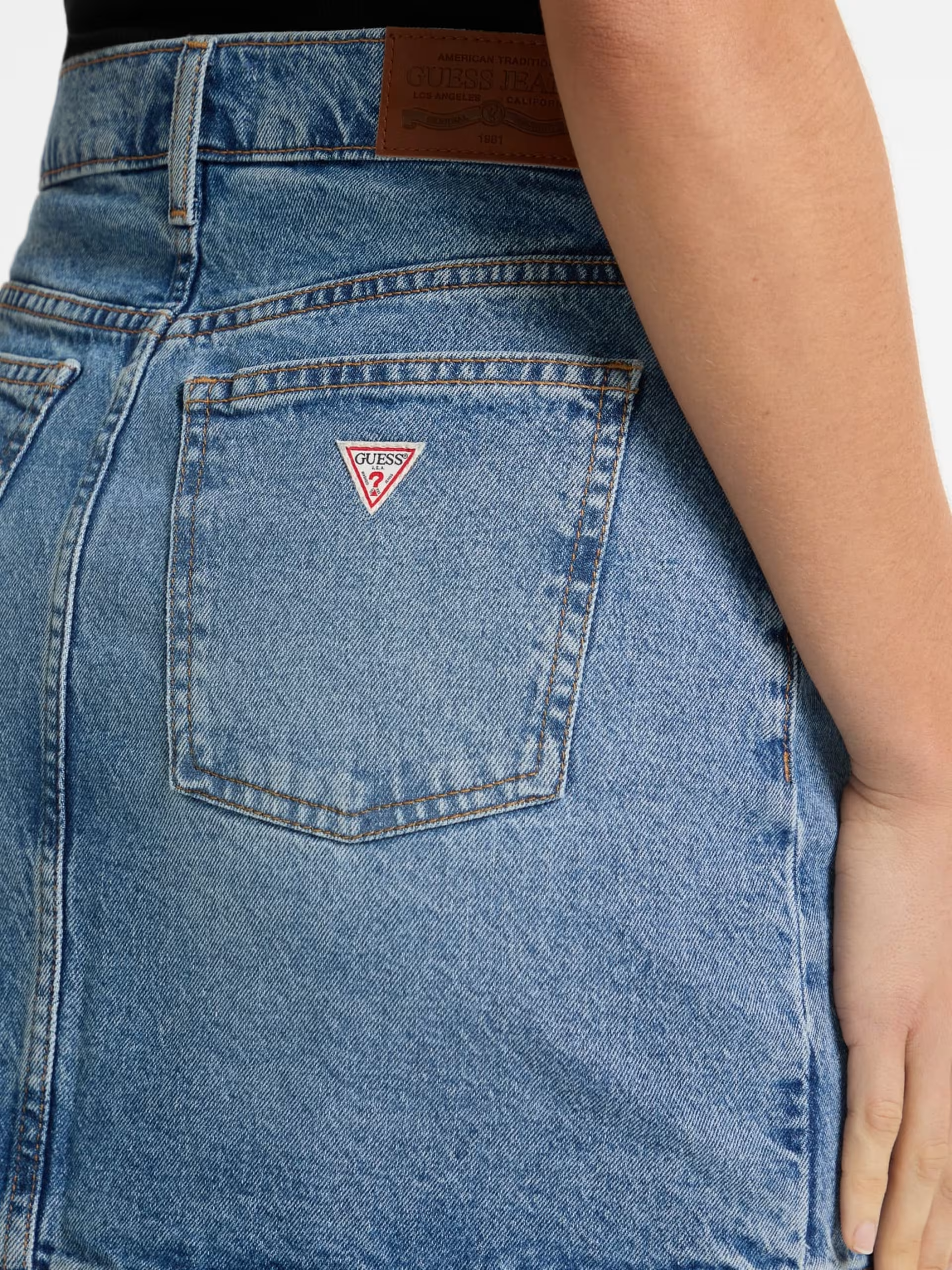 Mini Saia em Ganga - Guess Jeans 6