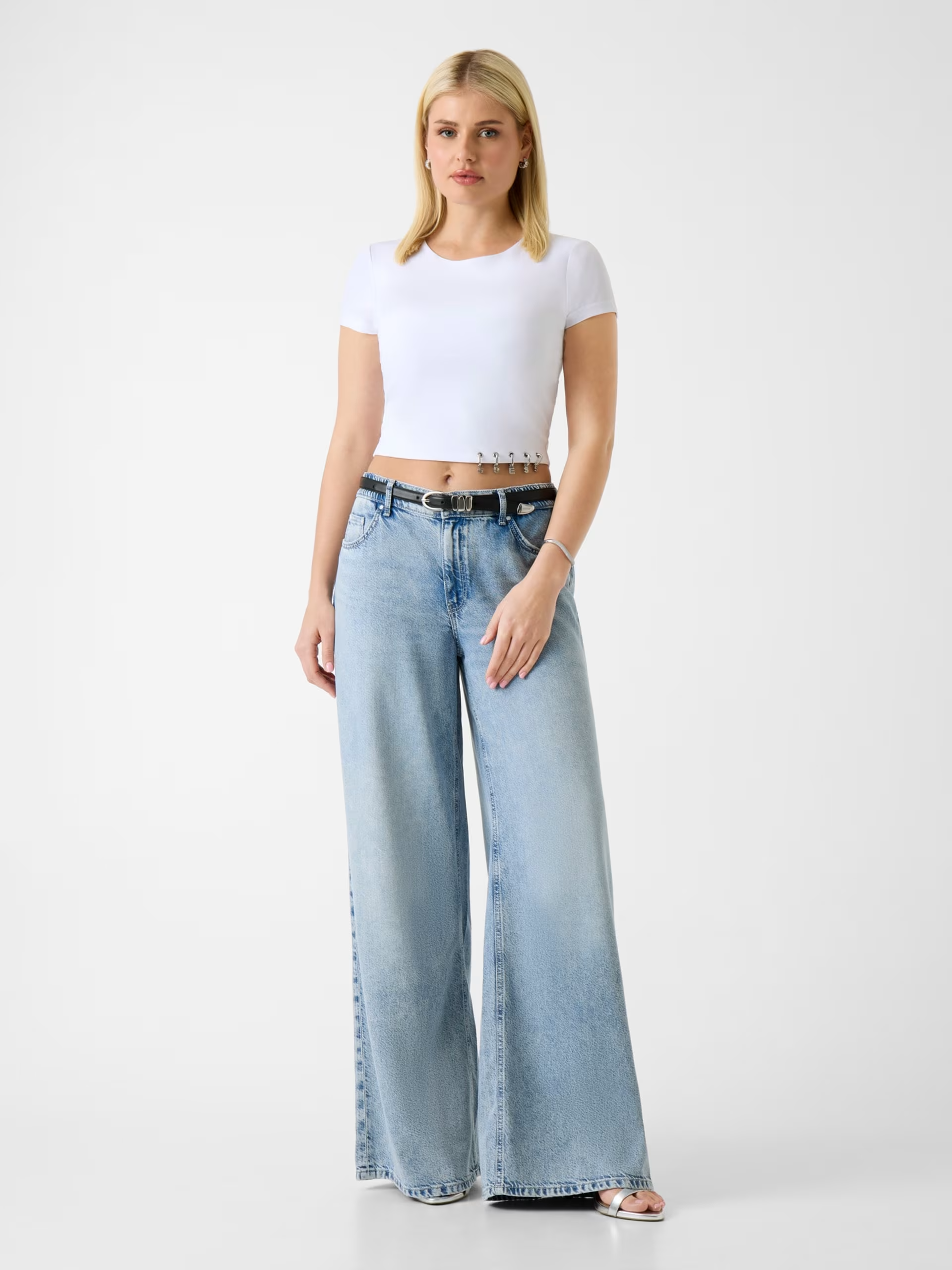 T-shirt ELISABETTE Curta com Pendentes Branco - Guess 3