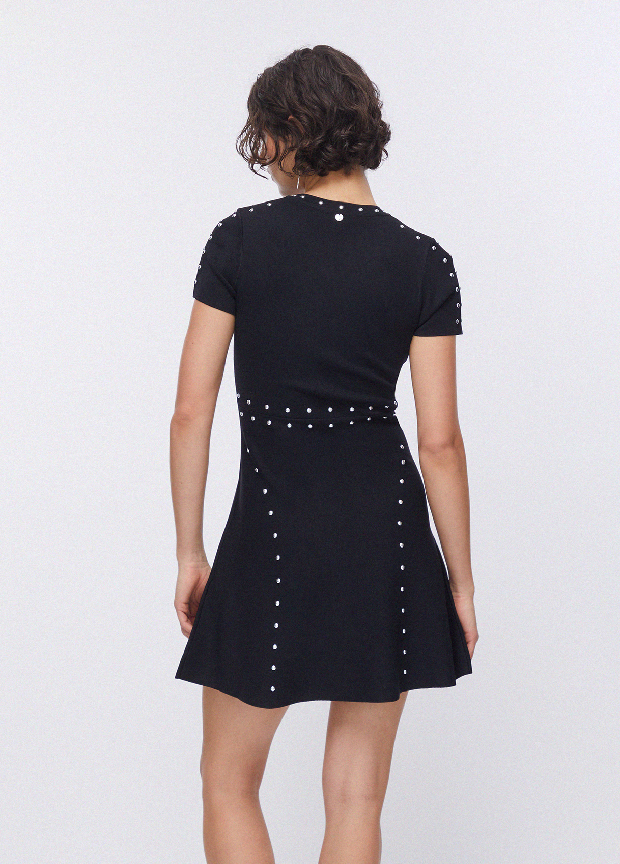Vestido em Malha Curto com Aplicações Preto - LIU JO 4