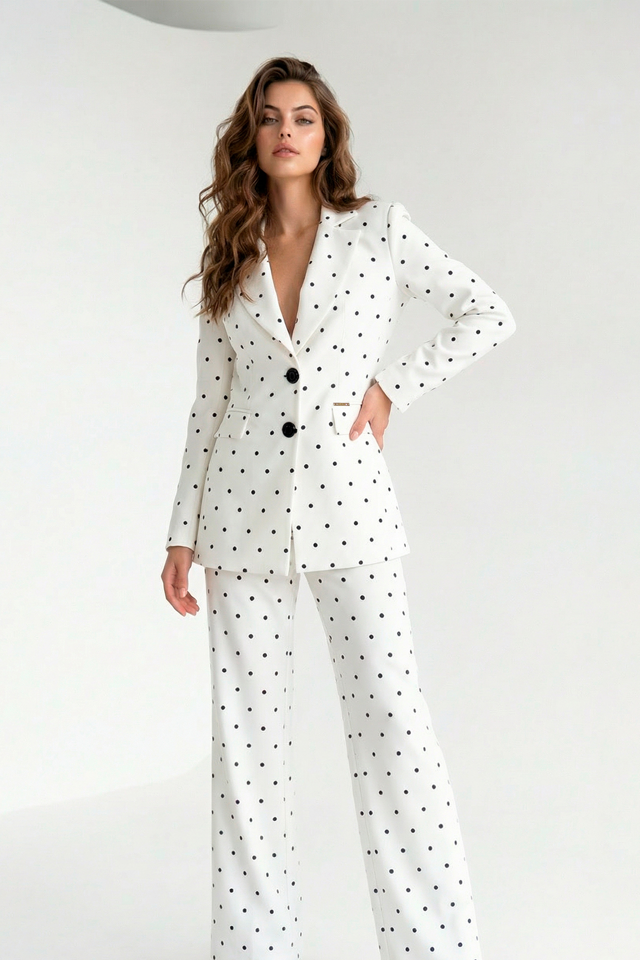 Blazer Bolas Branco e Preto - SAHOCO 4