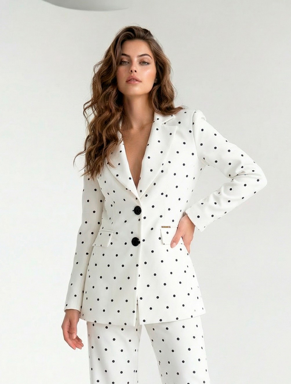 Blazer Bolas Branco e Preto - SAHOCO 1