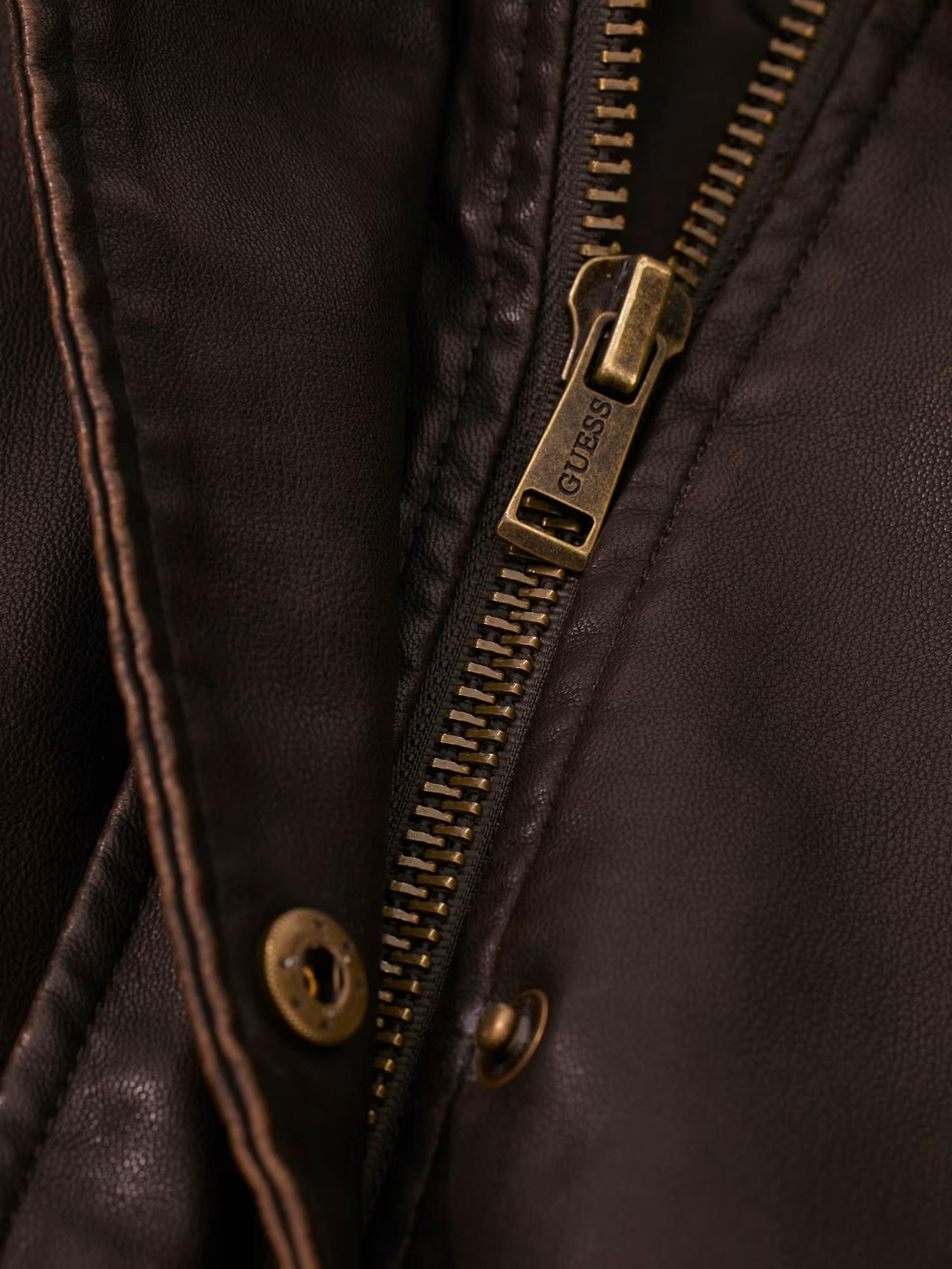 Casaco Bomber DARIA Ecopele Castanho - Guess  6