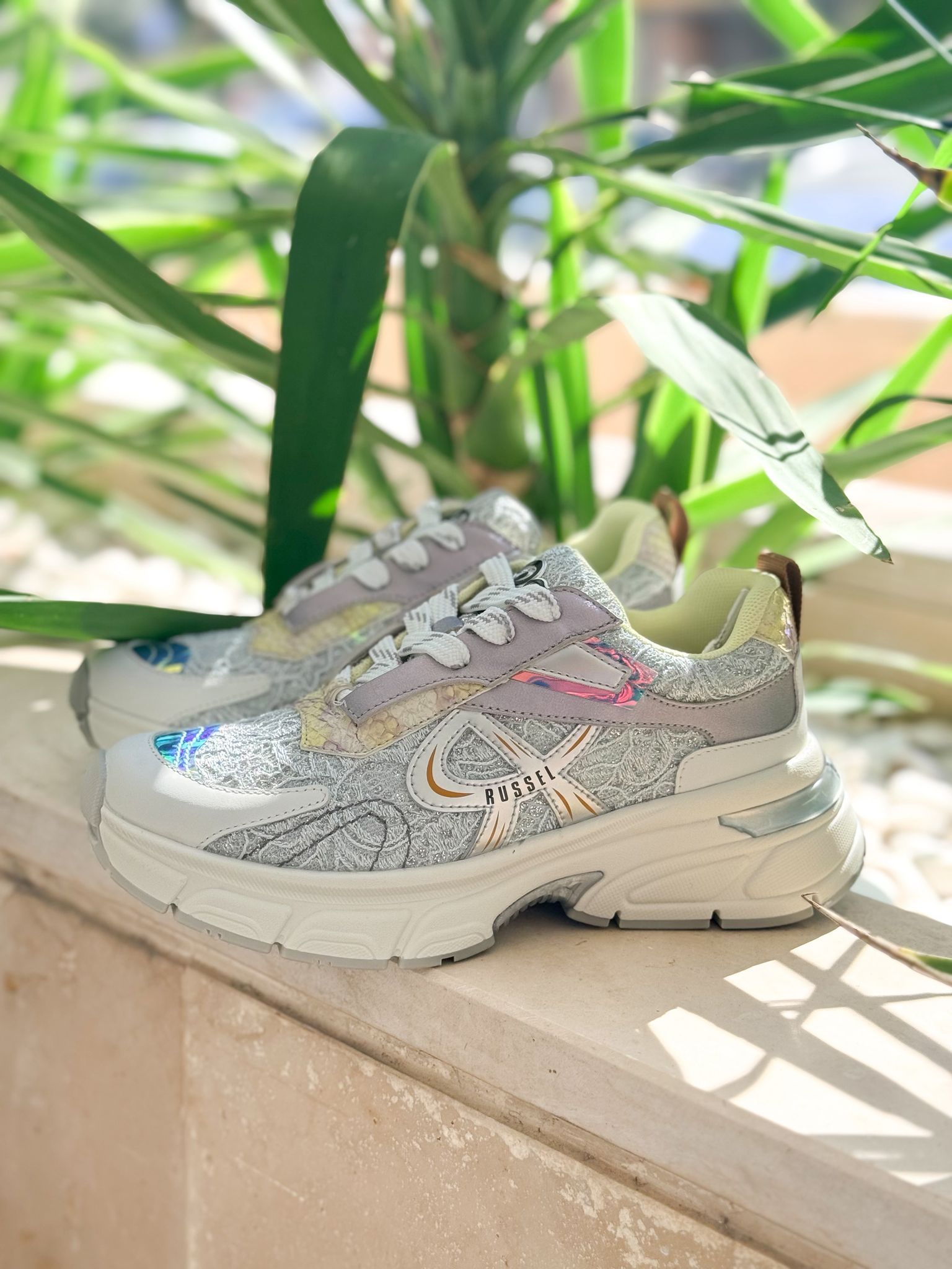 Ténis SARA Prata Multi - Russel Matos  2