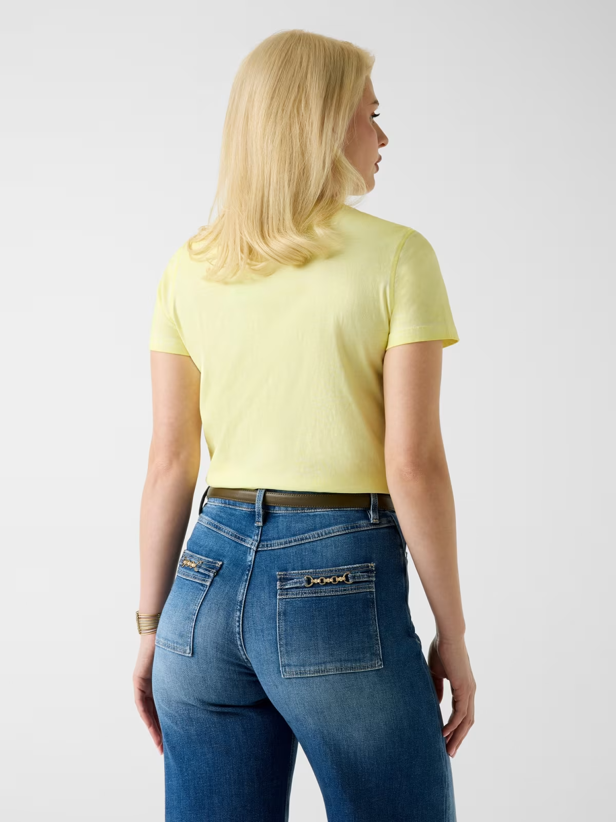 T-shirt com Lavagem Amarelo - Guess 4