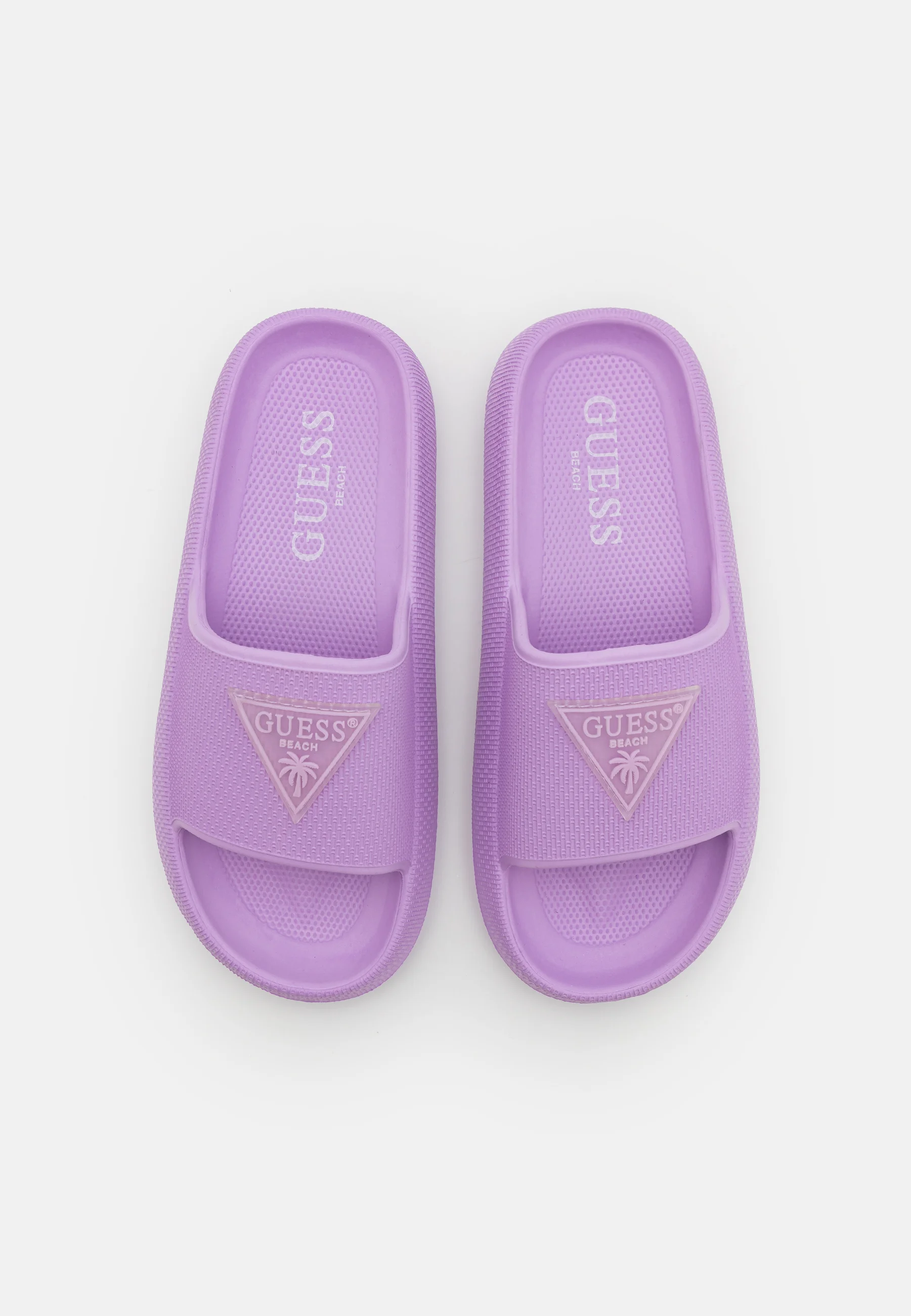 Chinelo em Borracha Lilás - Guess 2