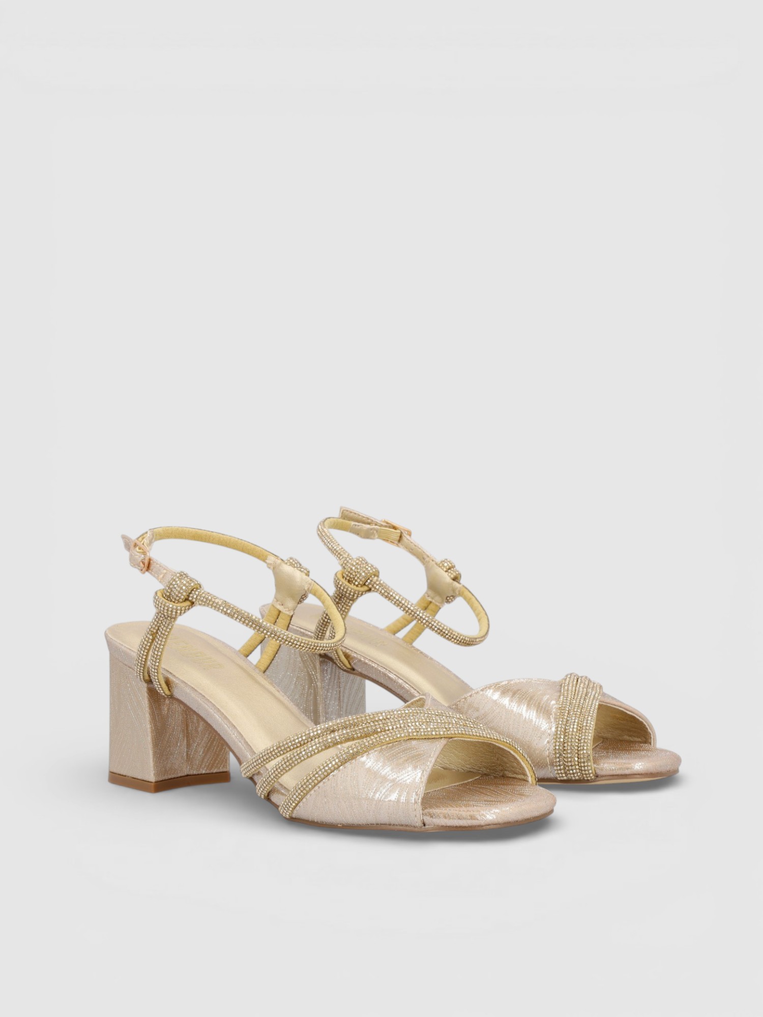 Sandália Salto Block Dourada - Menbur 2