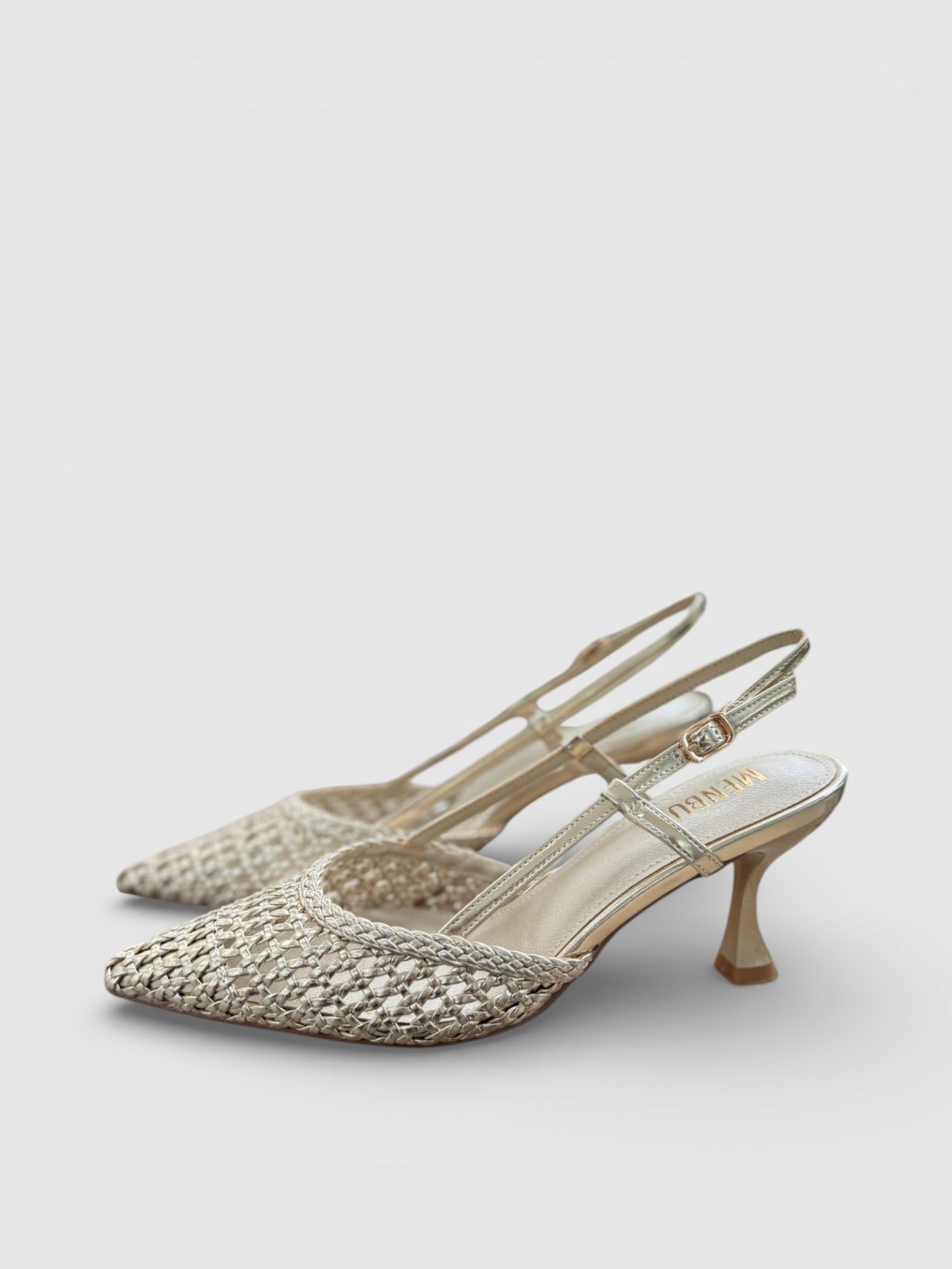 Sapato Aberto Dourado - Menbur 1