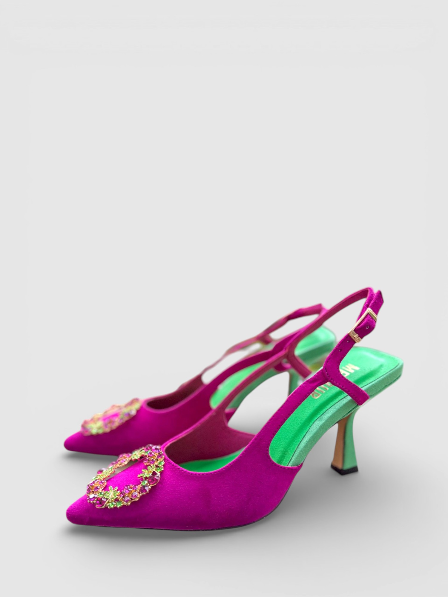 Sapato de Salto Rosa Magenta - Menbur  3