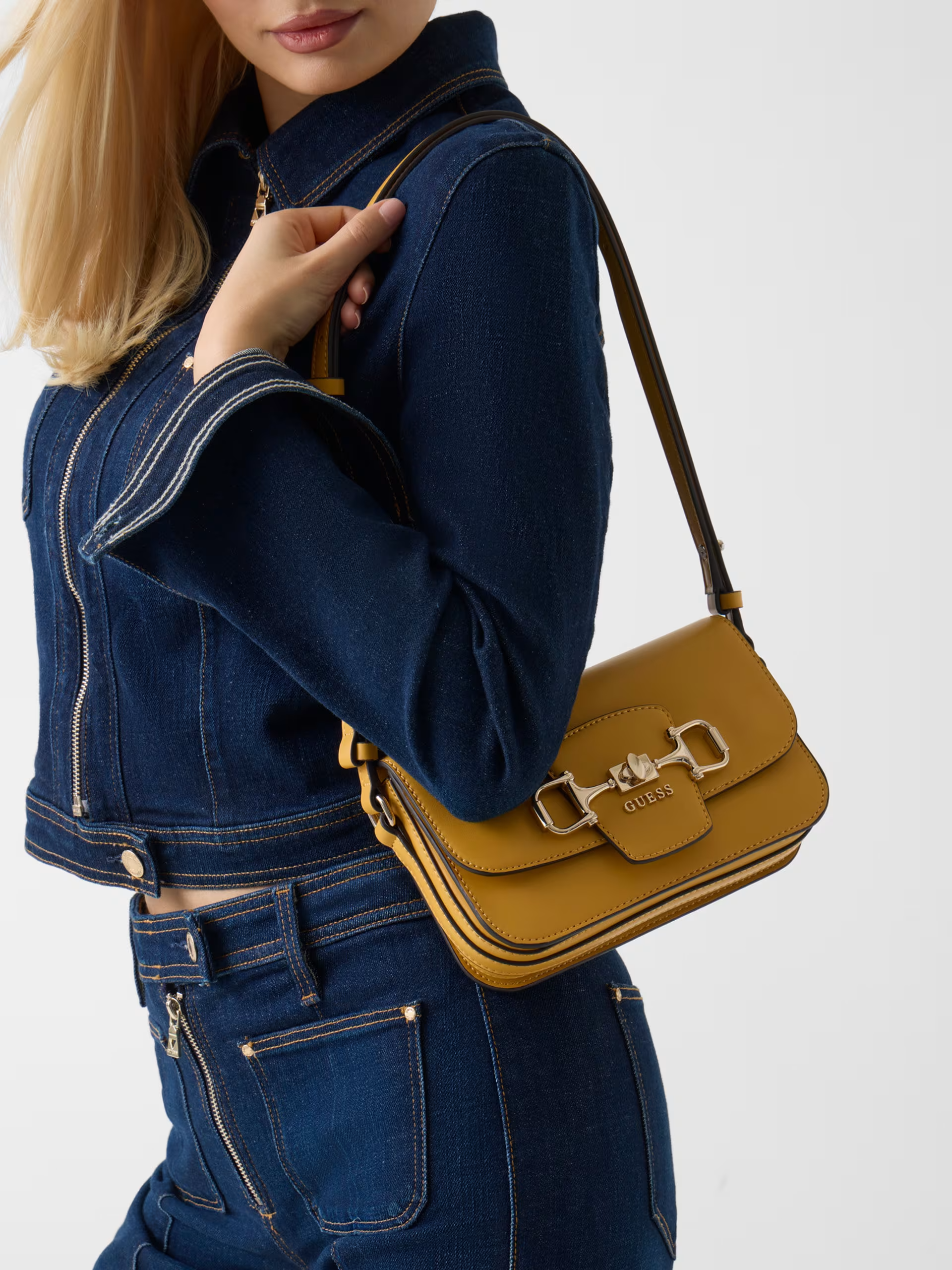 Crossbody Pequena JANIE Amarelo - Guess  2