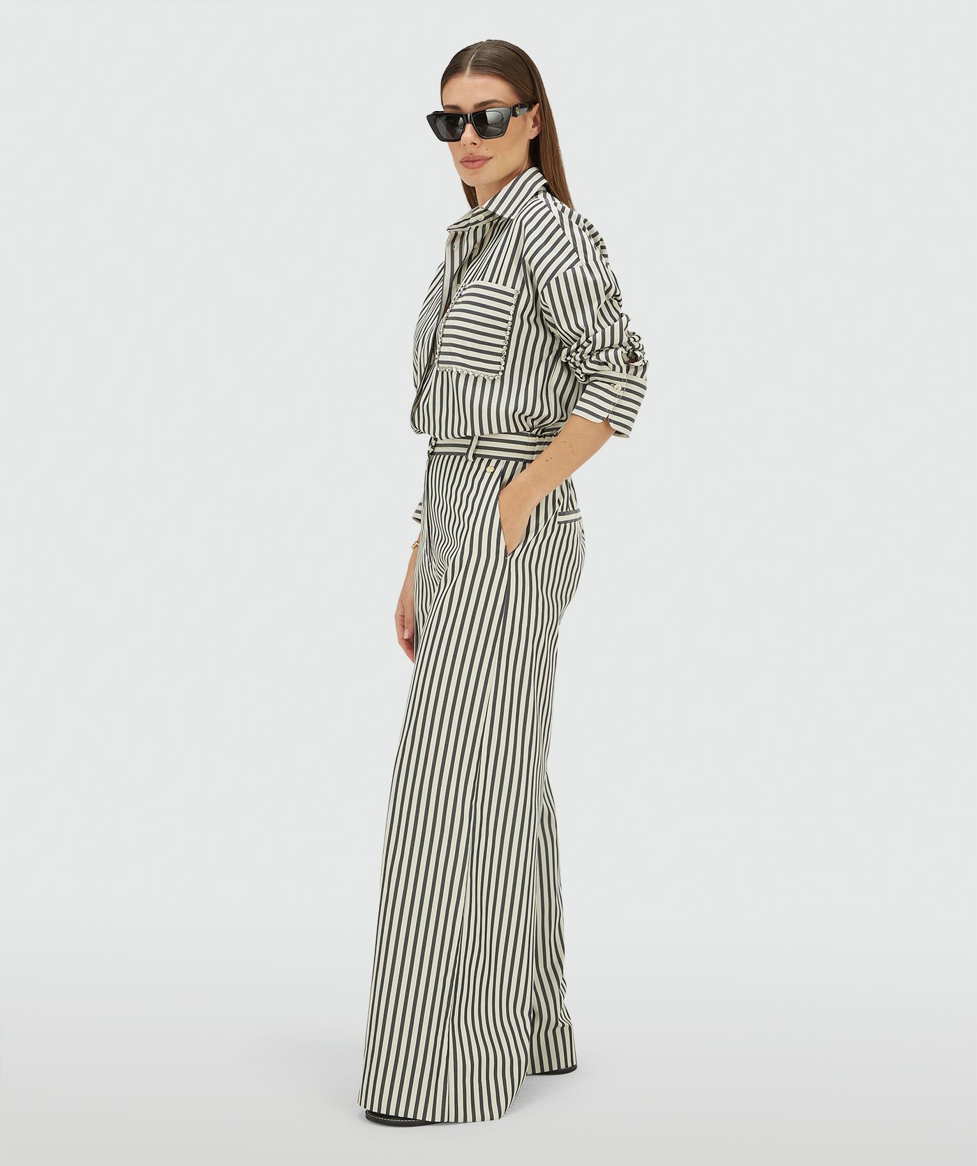 Calças Largas ODESSA Riscas Azul - Josh V  5