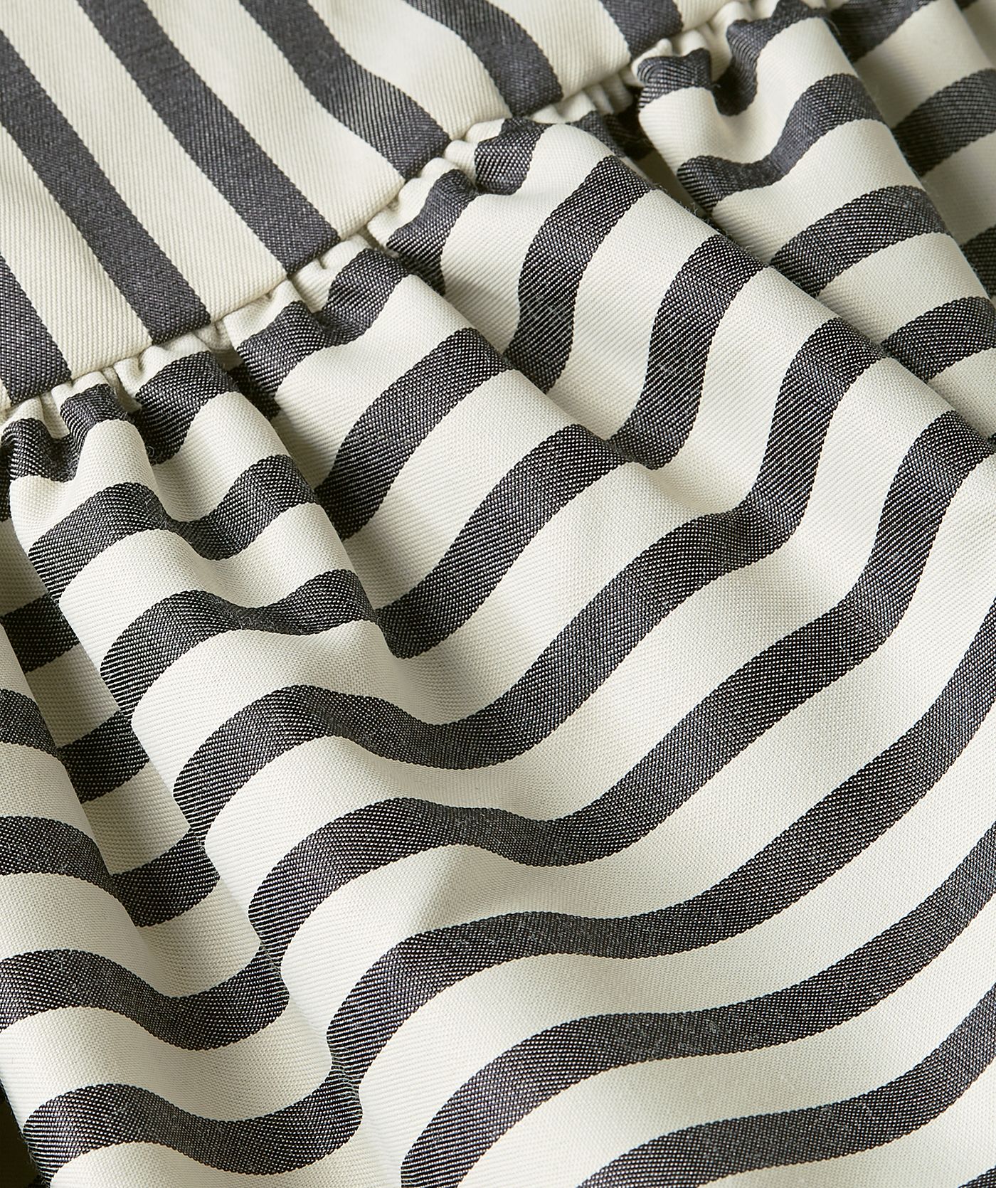 Saia Curta com Laço Riscas Azul - Josh V 6