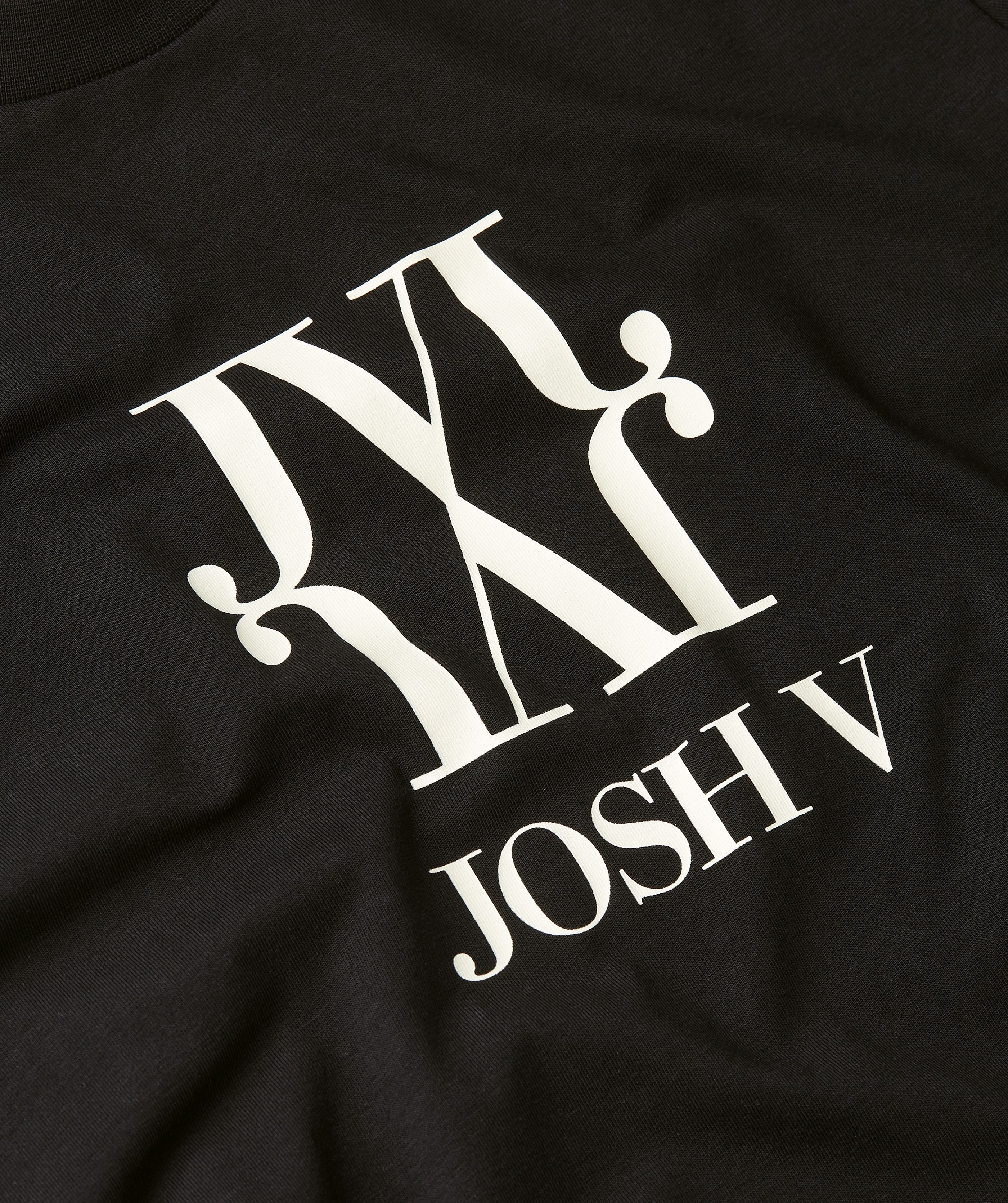 T-shirt DORIE Monogram Preto - Josh V 5