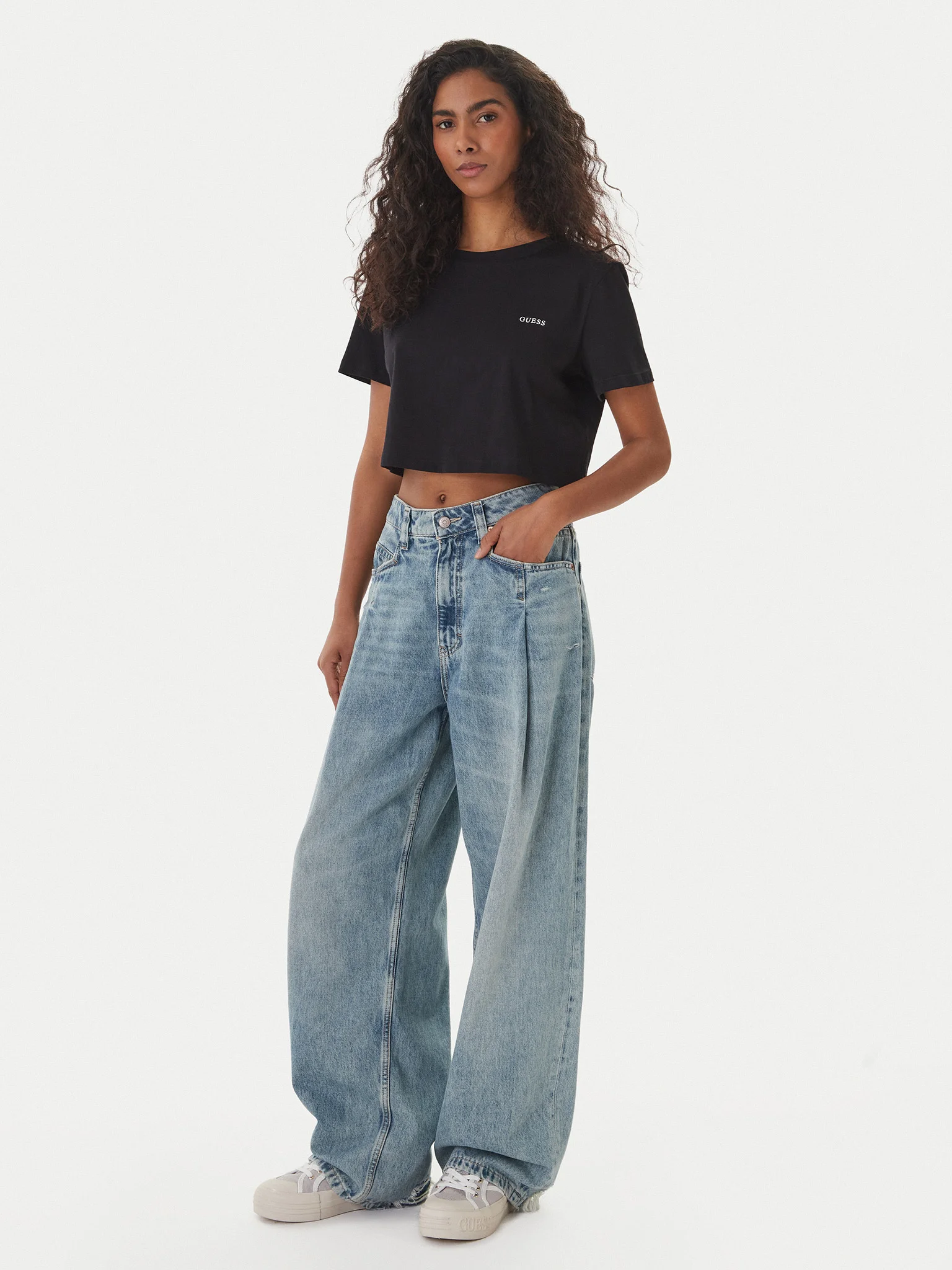 T-shirt Curta SELENE Preto - Guess  2