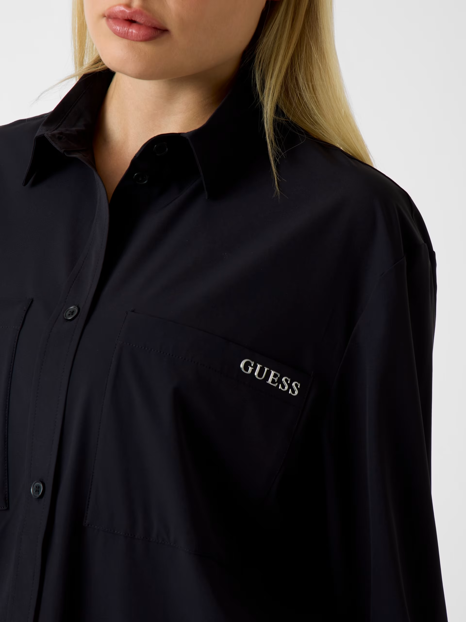 Camiseiro NAT Preto - Guess 4