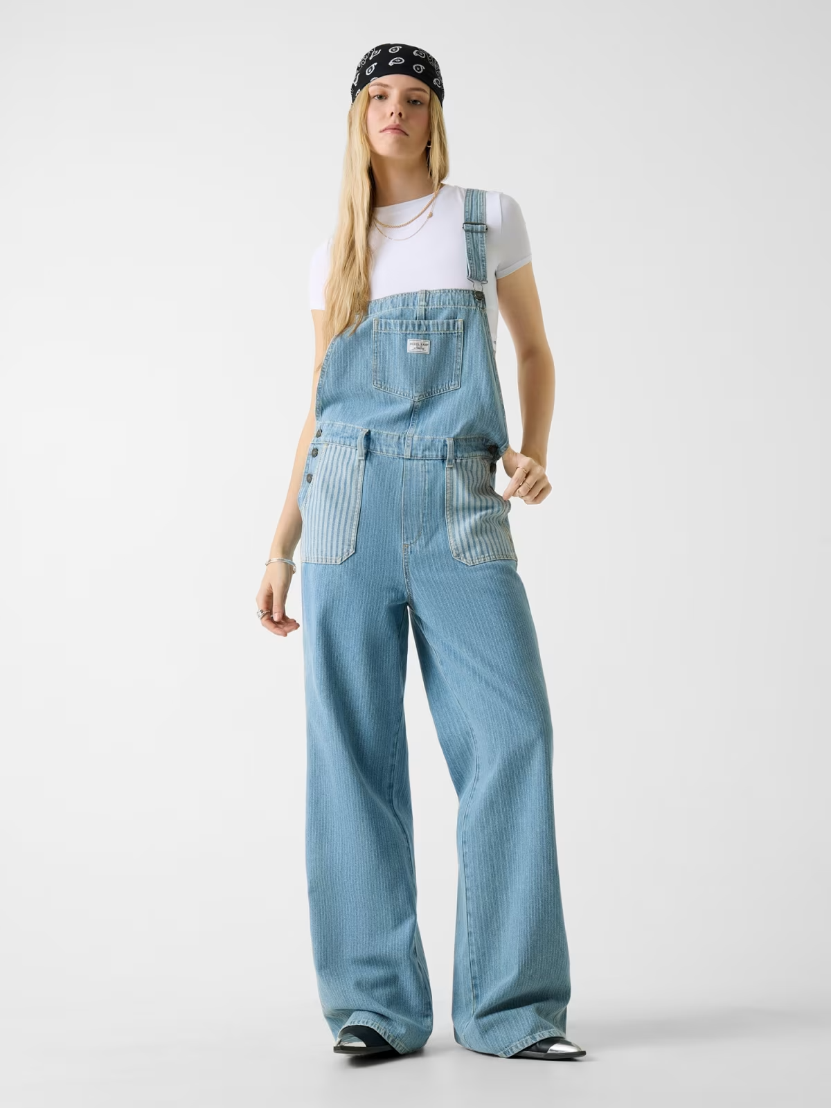 Jardineira Comprida em Ganga - Guess Jeans 1