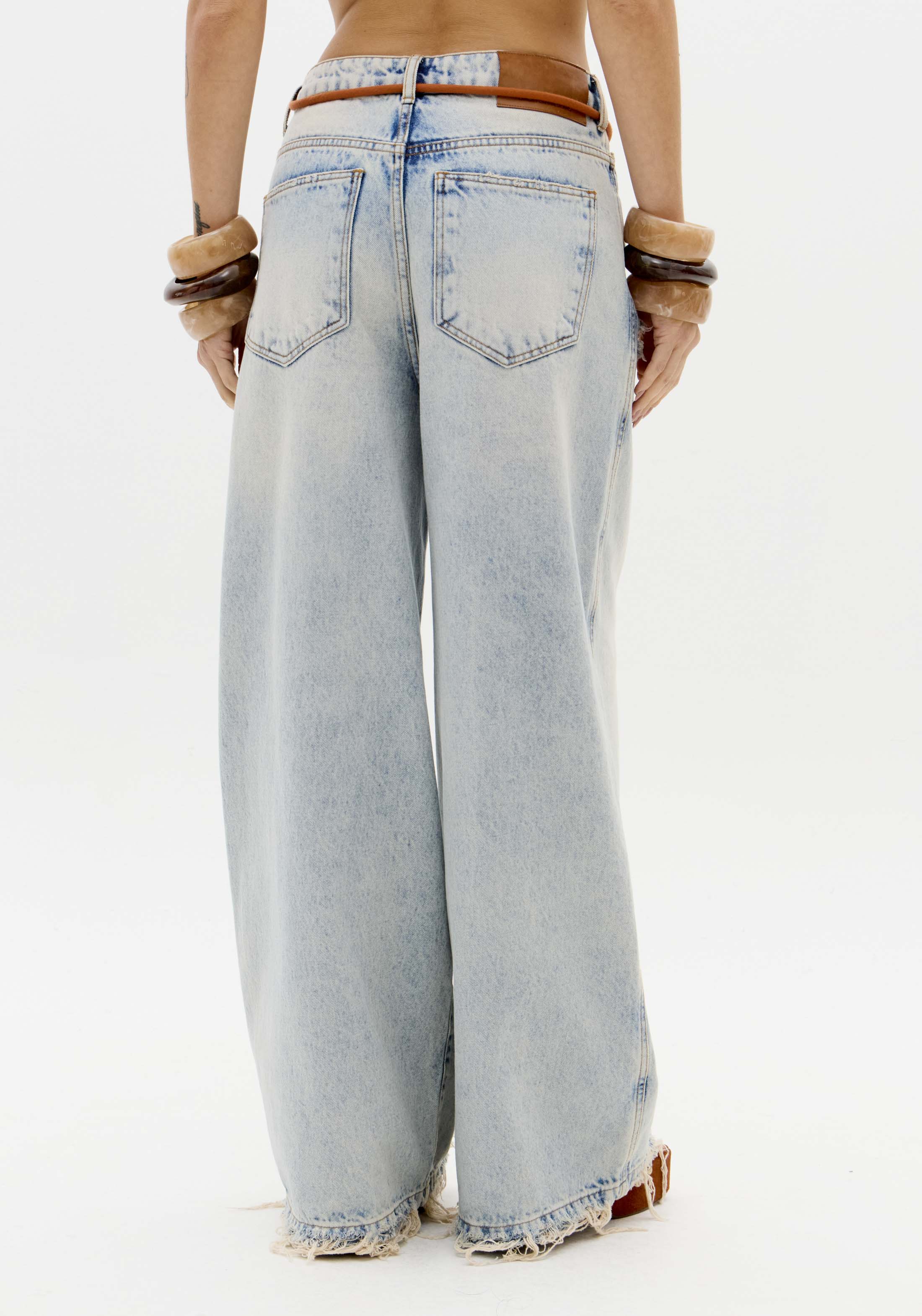 Calças em Ganga Wide Leg - Lança Perfume 6