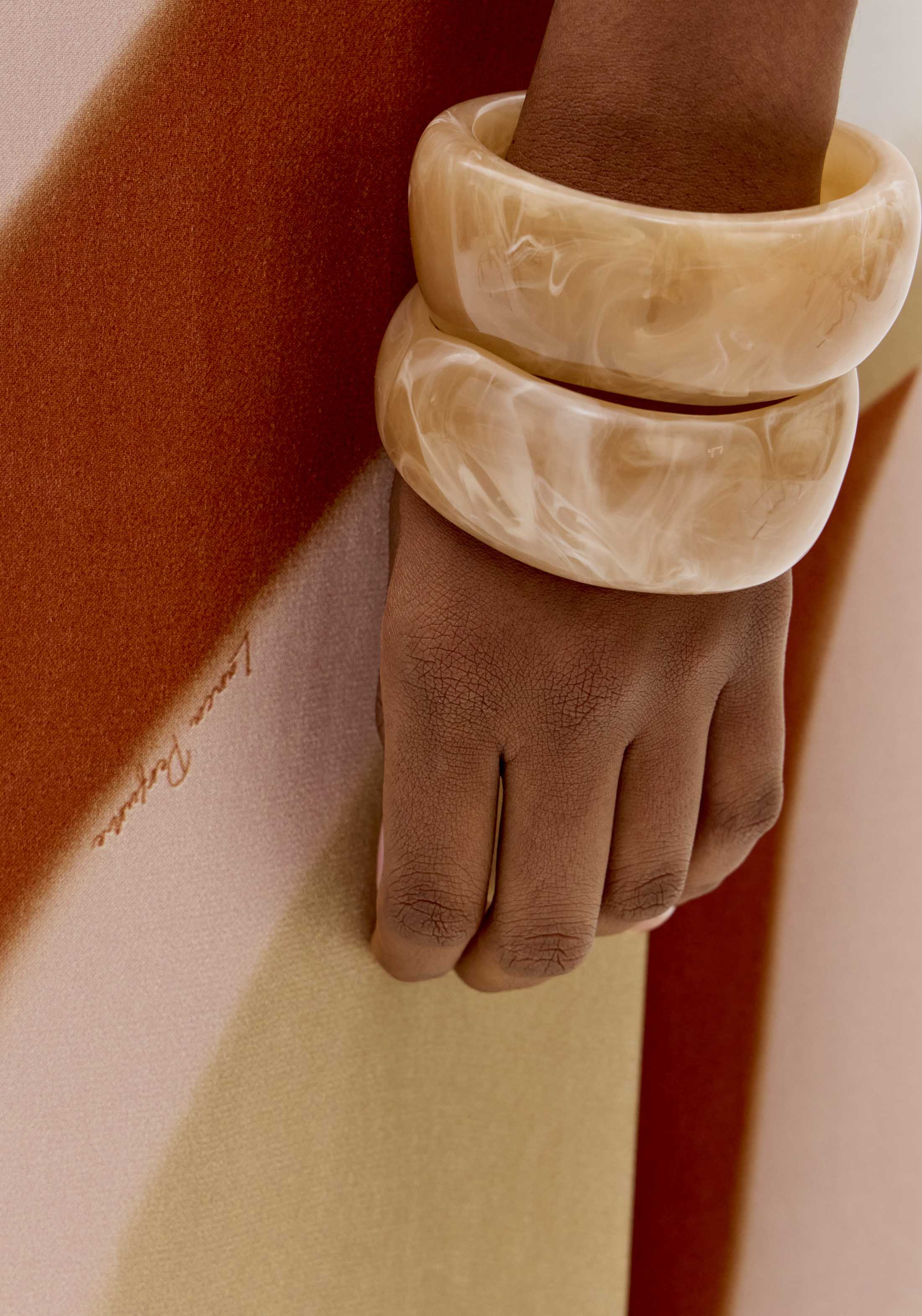 Calças Acetinada SANDFLOW - Lança Perfume 5