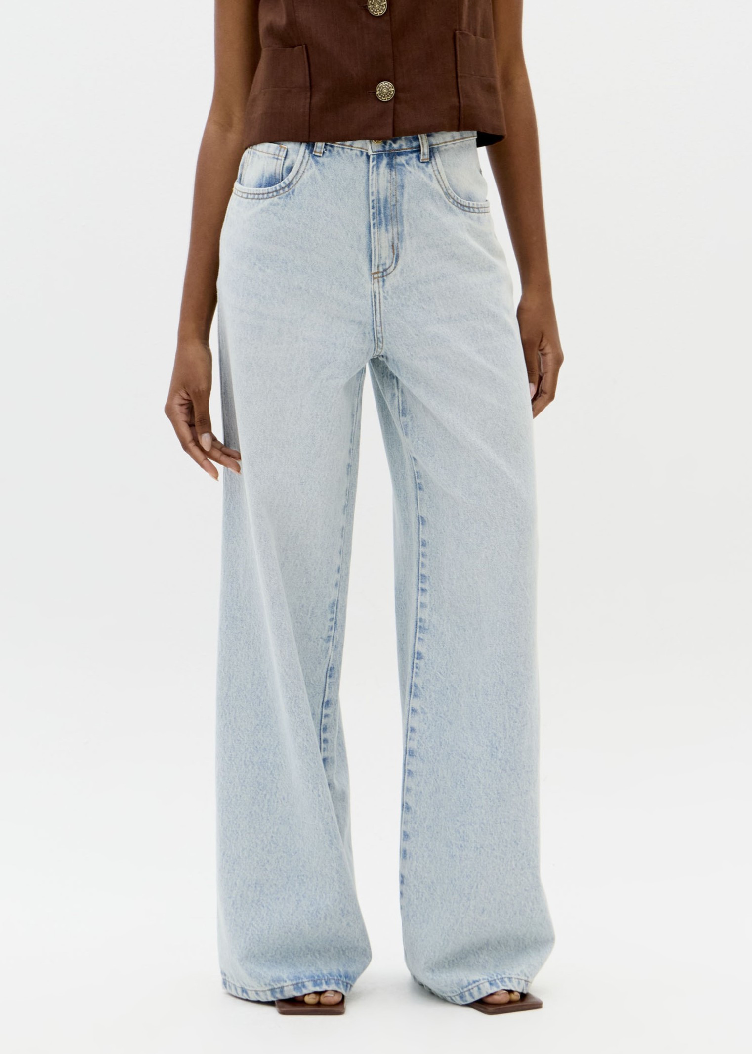 Calças Wide Leg Ganga Clara - Lança Perfume 1