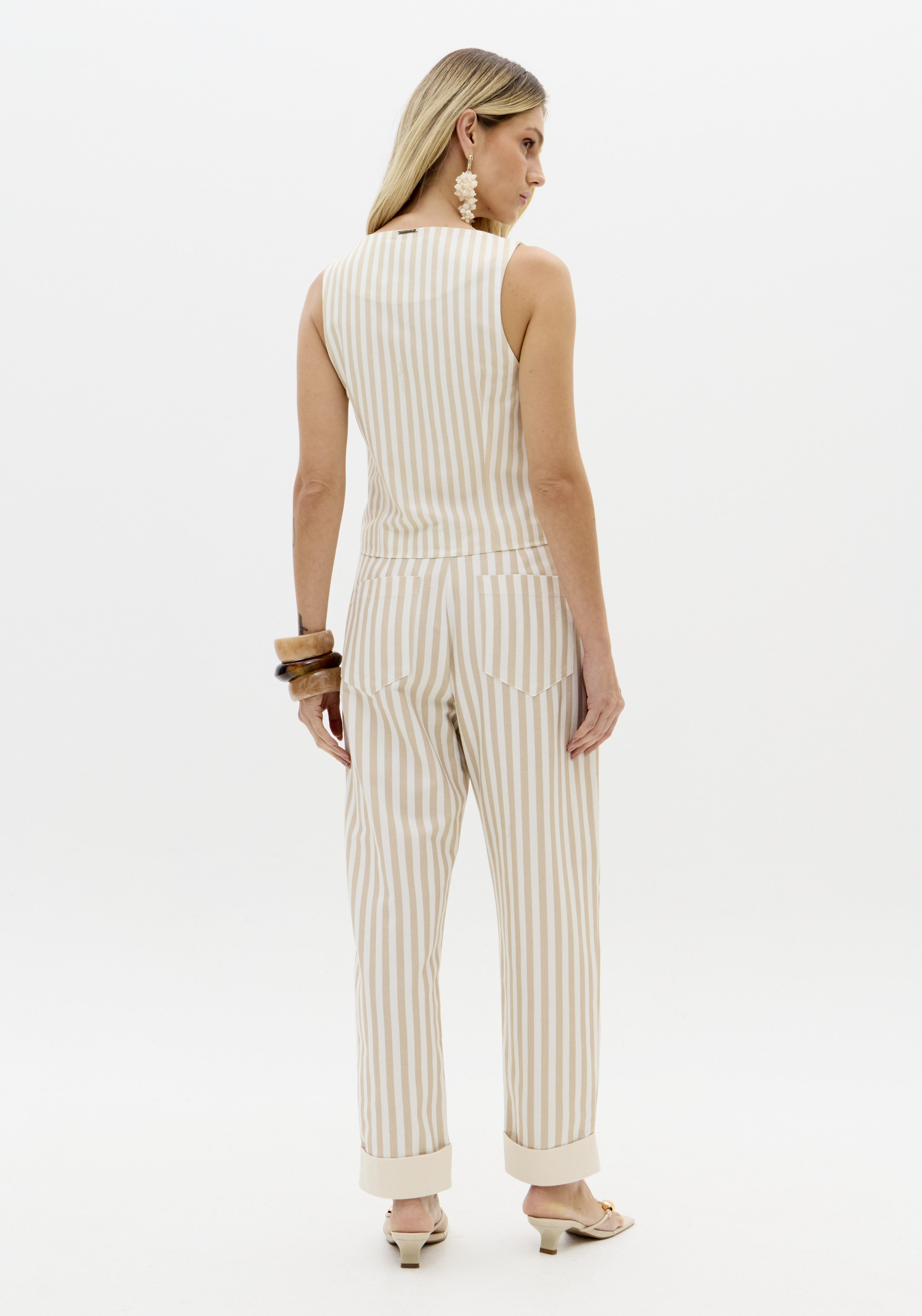 Colete de Riscas Bege e Branco - Lança Perfume  4