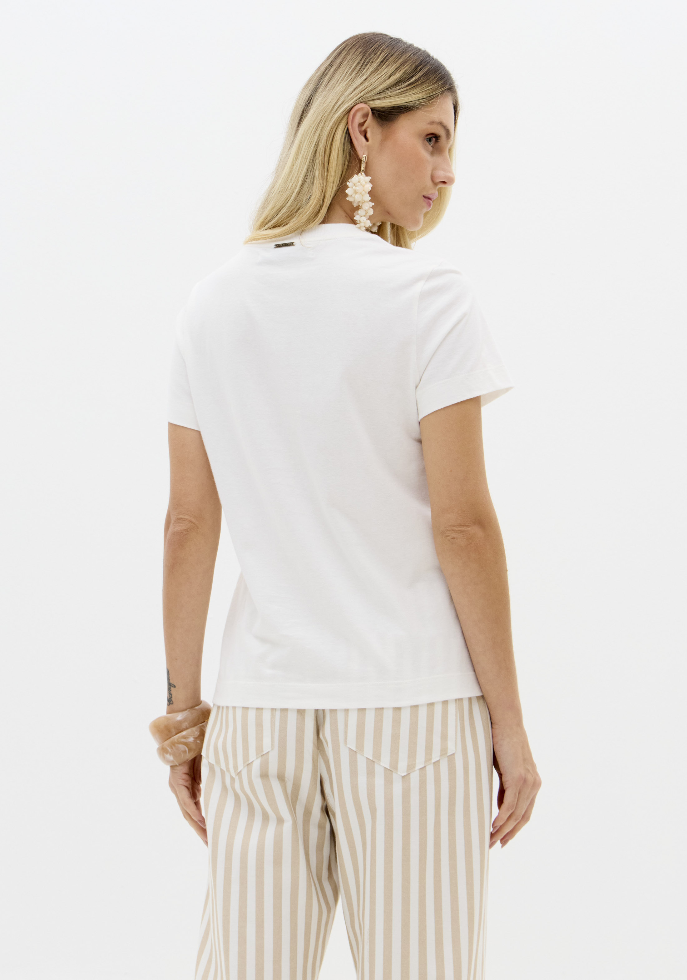 T-shirt + Mala de Ombro em Tecido Ricas Bege e Branco - Lança Perfume  4