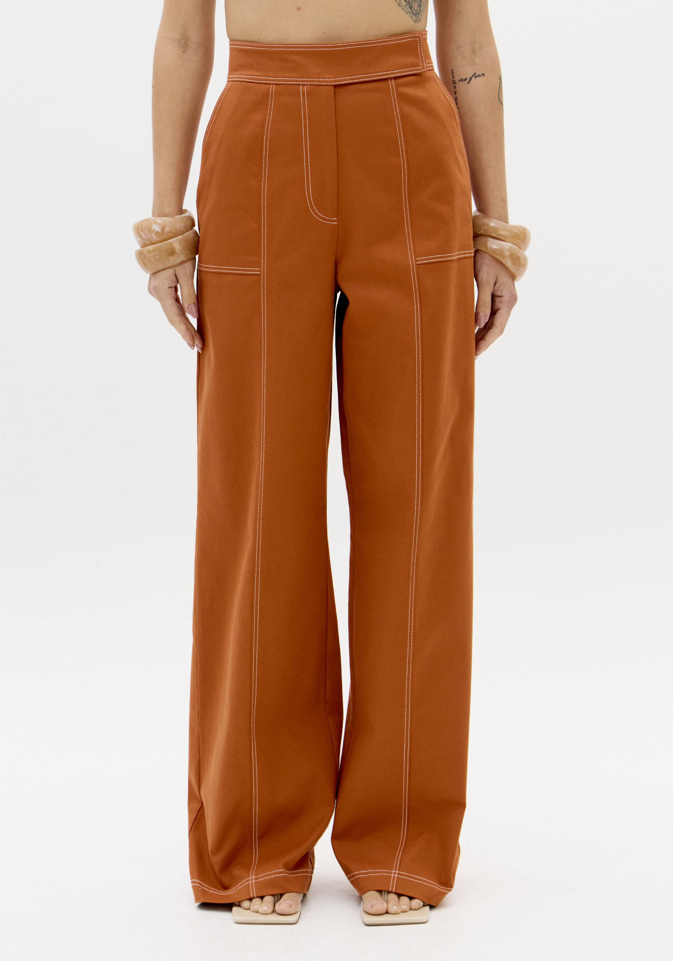 Calças Com Costura Ferrugem - Lança Perfume 1