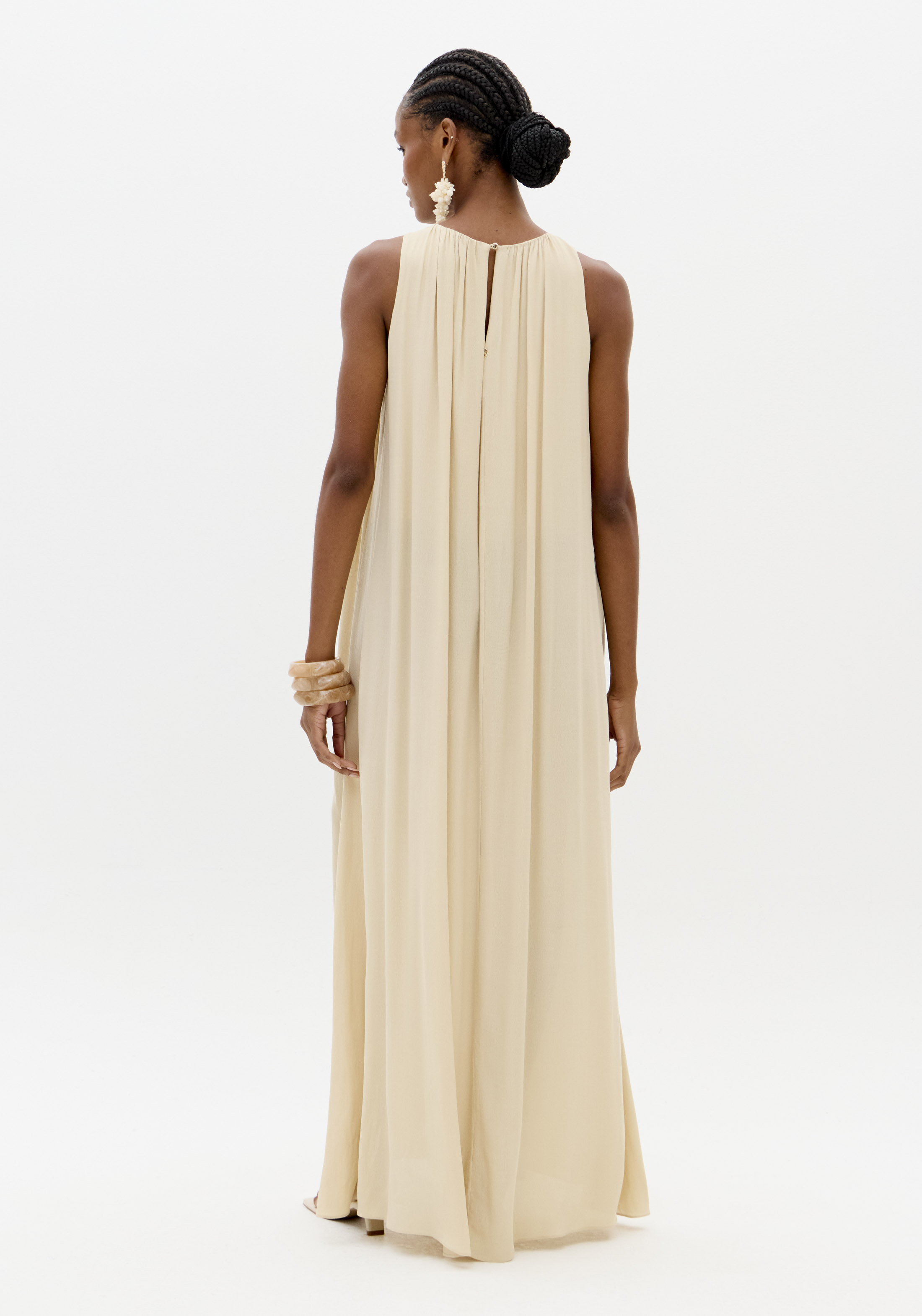 Vestido de Cavas Bege - Lança Perfume 3