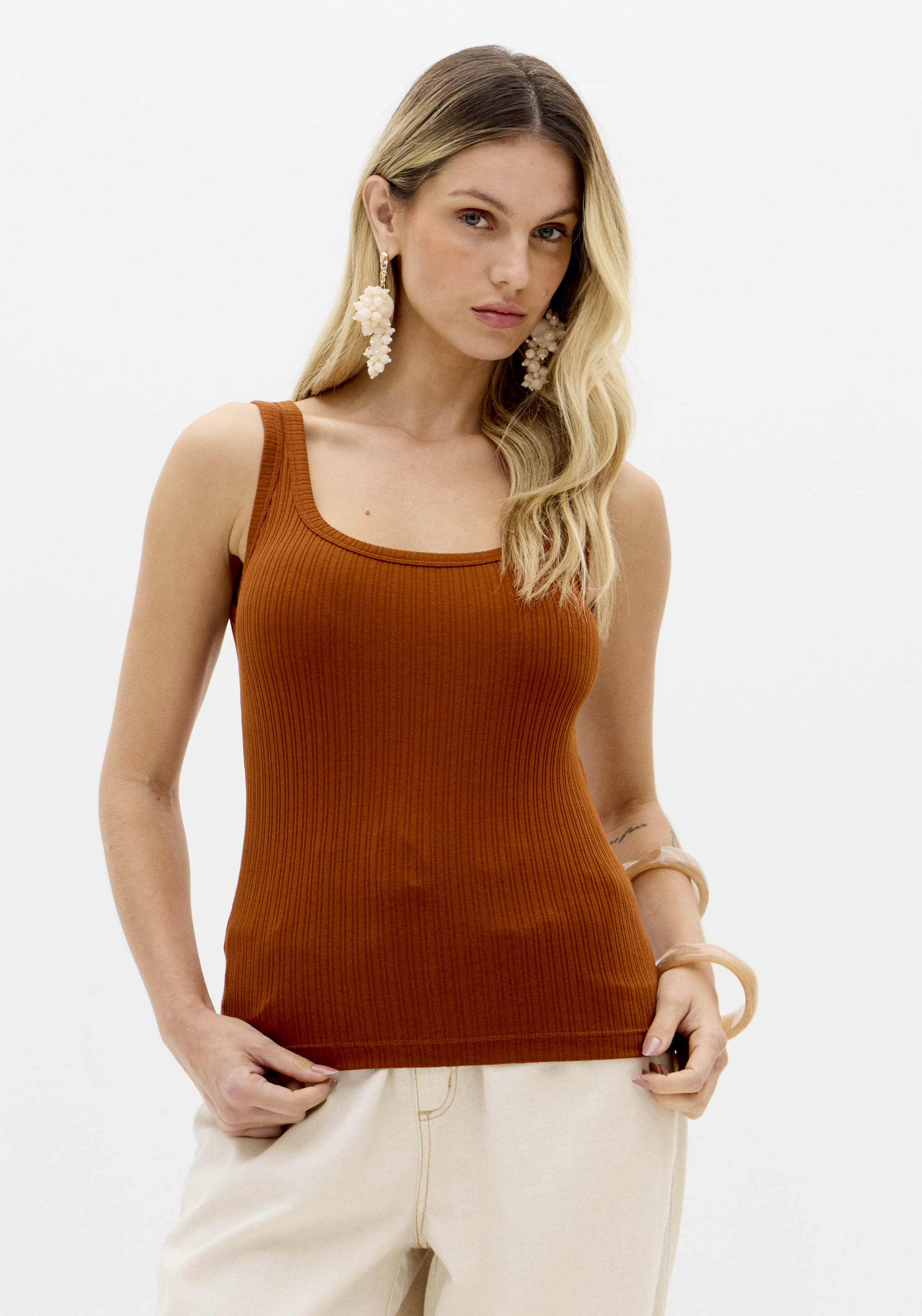 Top de Cavas Canelado Ferrugem - Lança Perfume  1