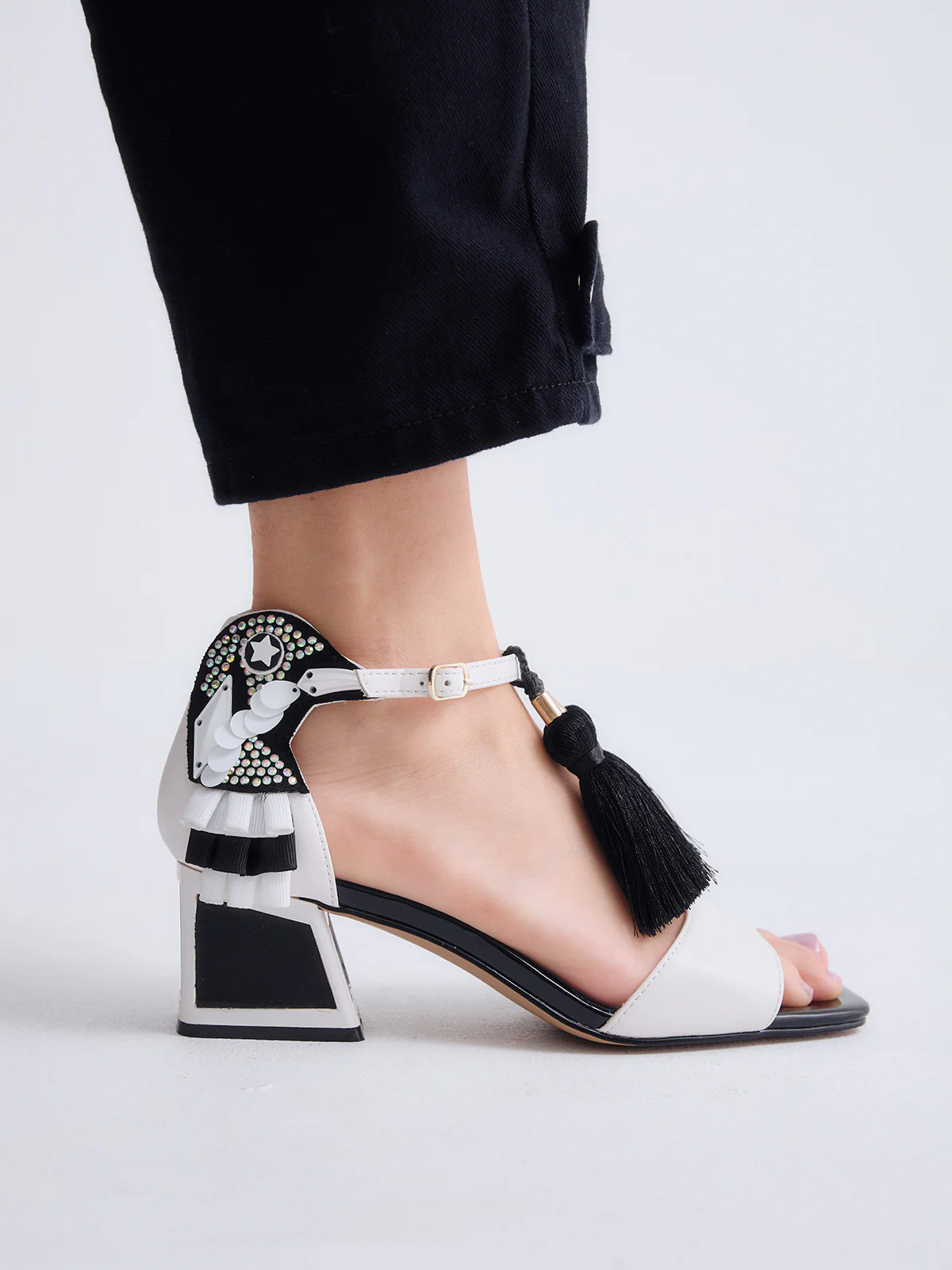 Salto de Salto Baixo Luísa-210 Preto e Branco - EXÉ  6