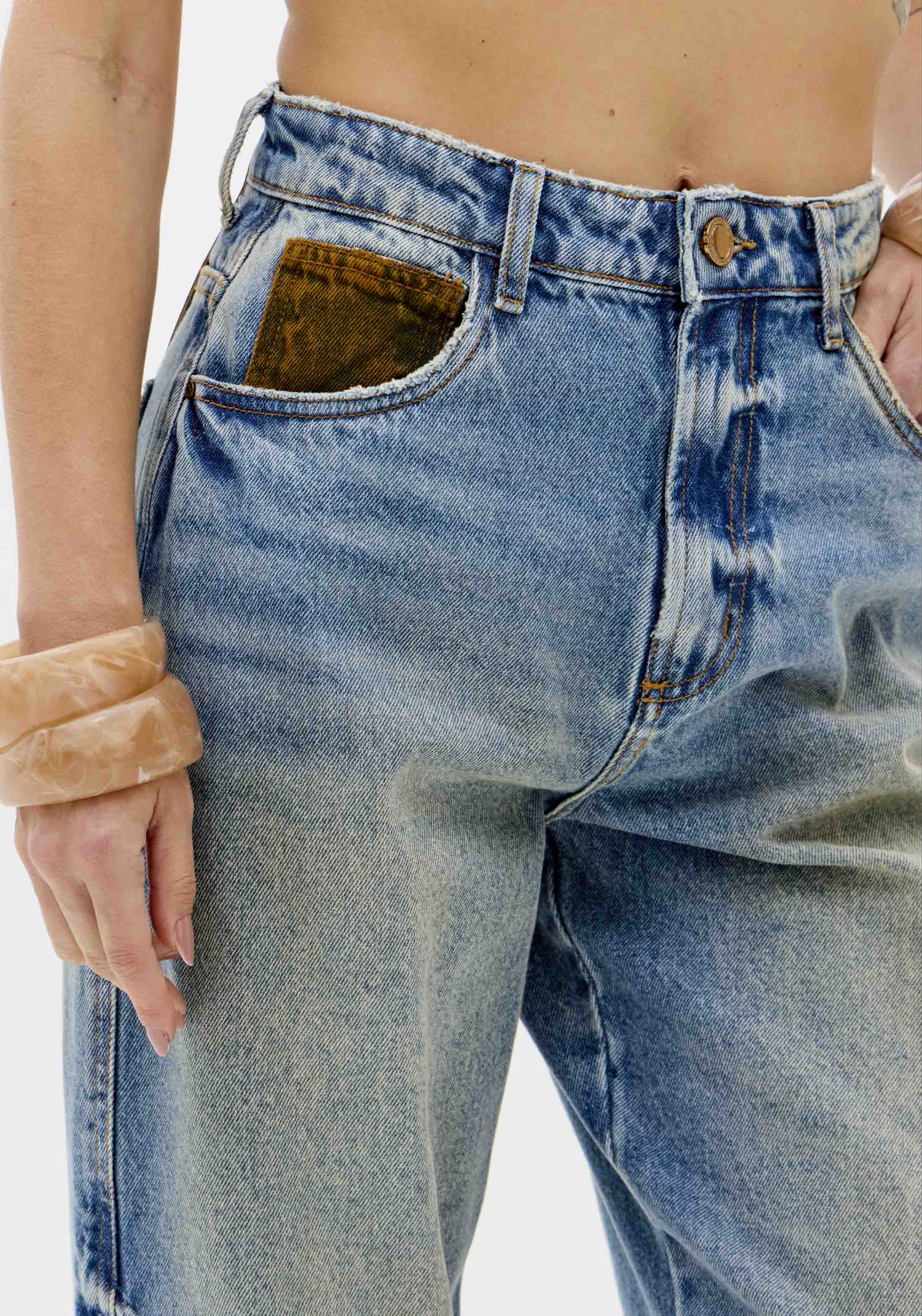 Calças em Ganga com Lavagem - Lança Perfume  6