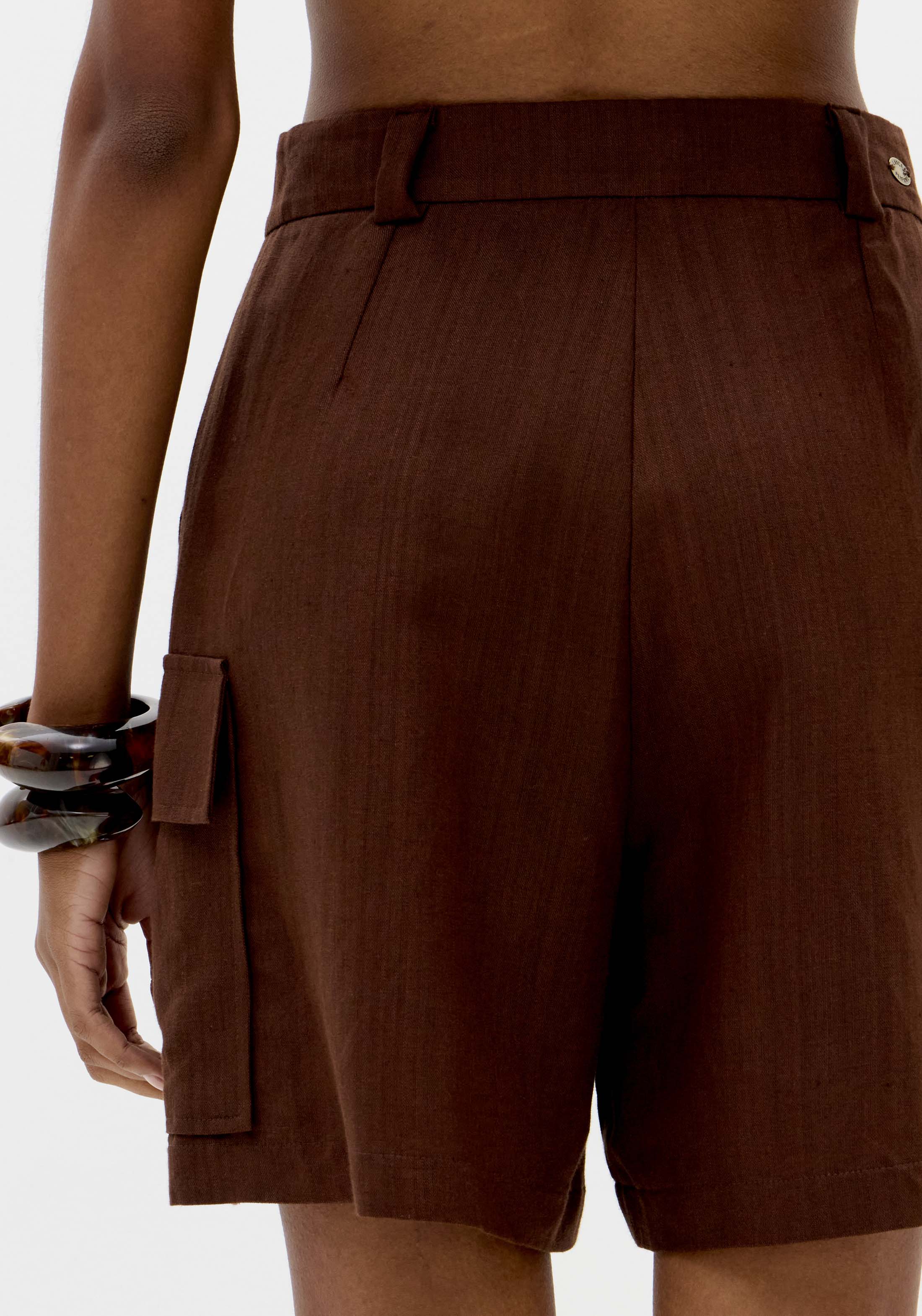 Calções Compridos Castanho - Lança Perfume 4