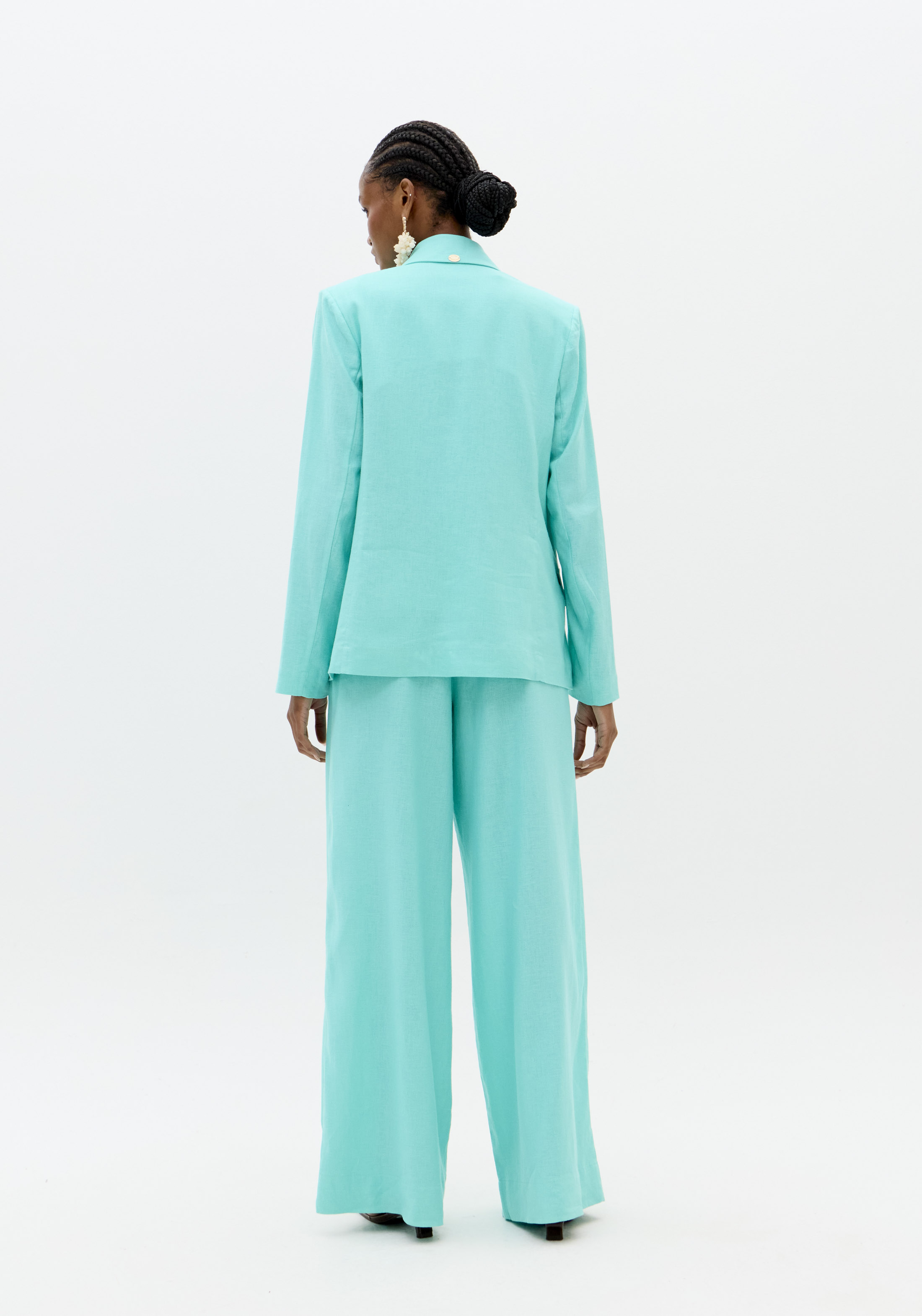 Blazer em Linho Turquesa - Lança Perfume  3