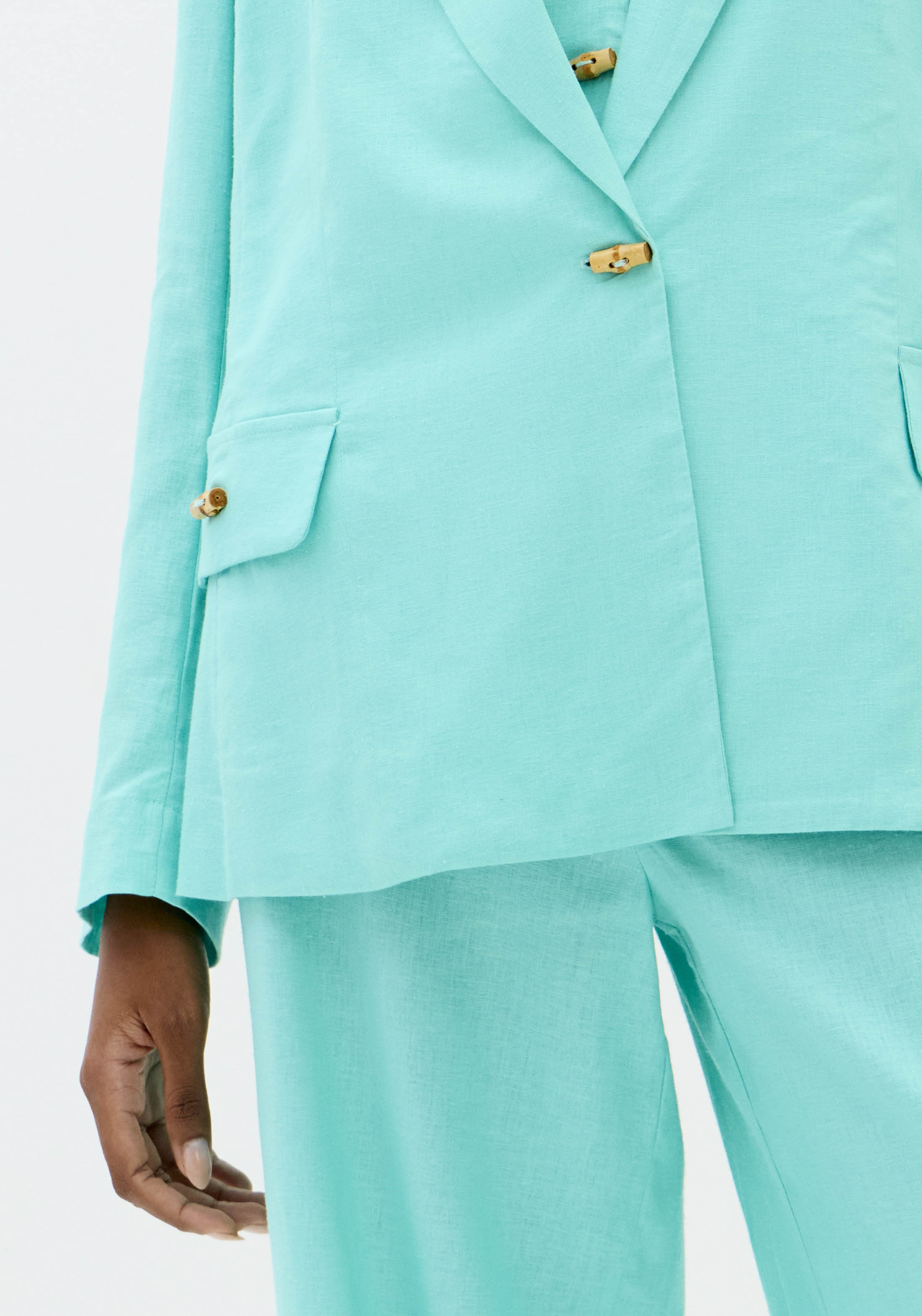 Blazer em Linho Turquesa - Lança Perfume  4