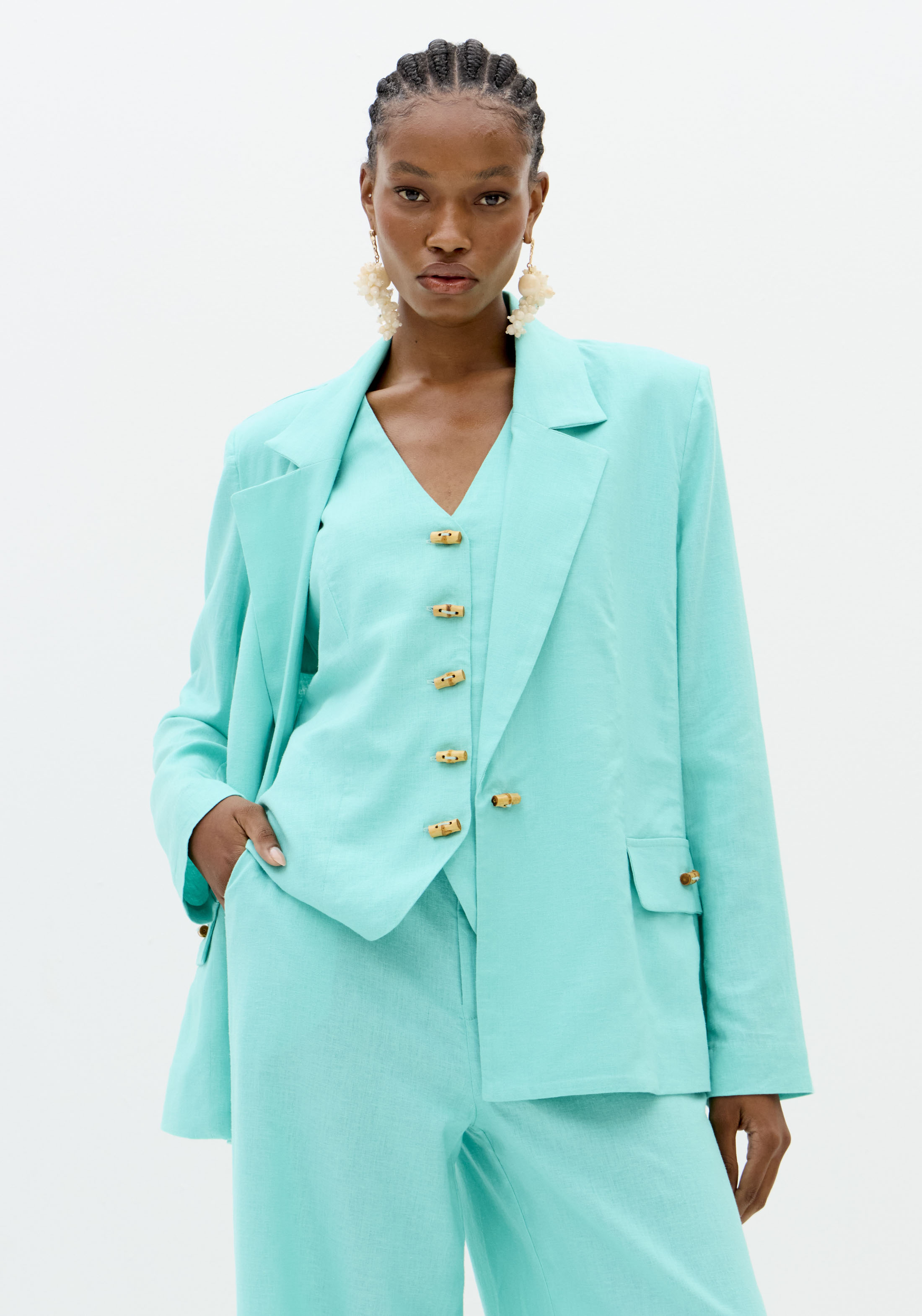 Blazer em Linho Turquesa - Lança Perfume  5